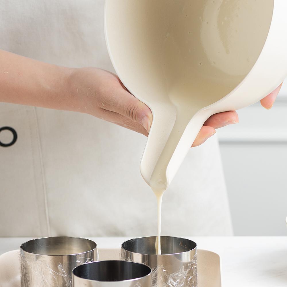 Large Mixing Bowl And Colander Set - Off White