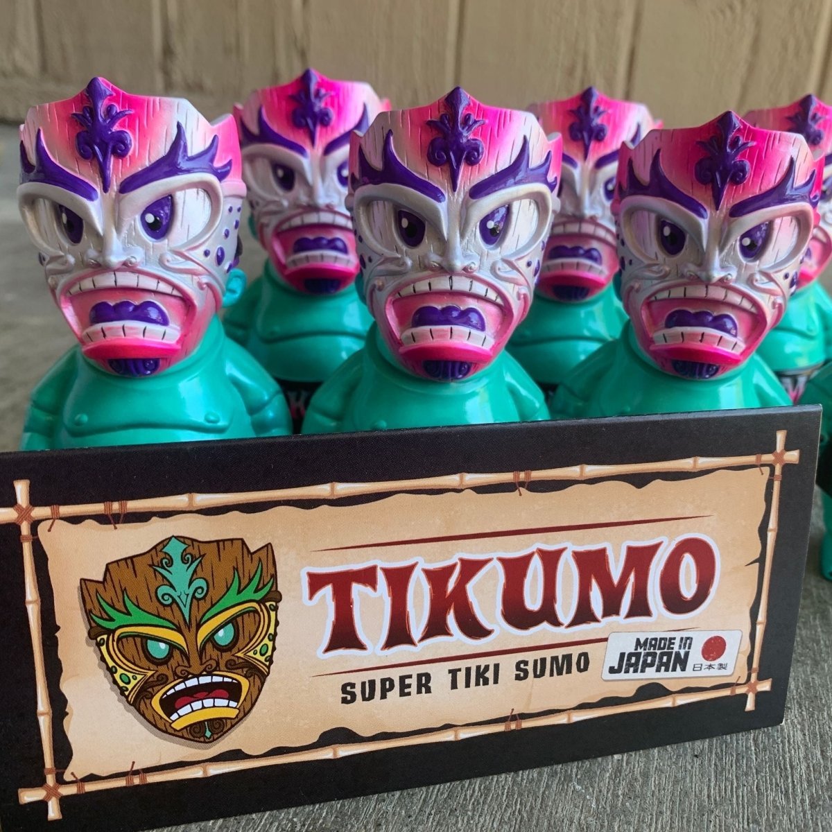 Holiday Tikumo
