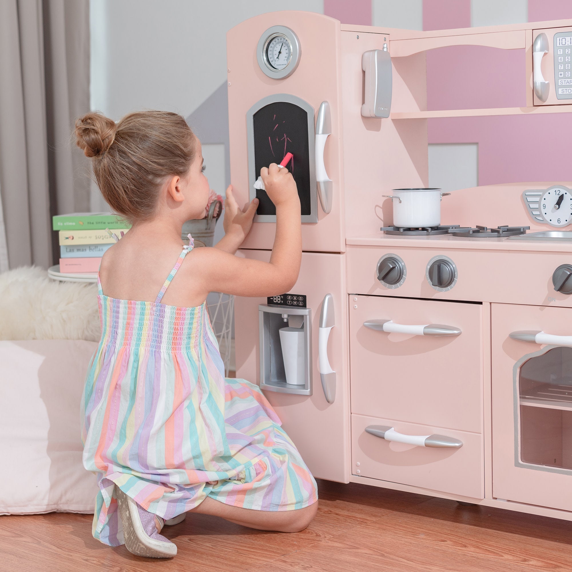 Little Chef Westchester Retro Play Kitchen, Pink