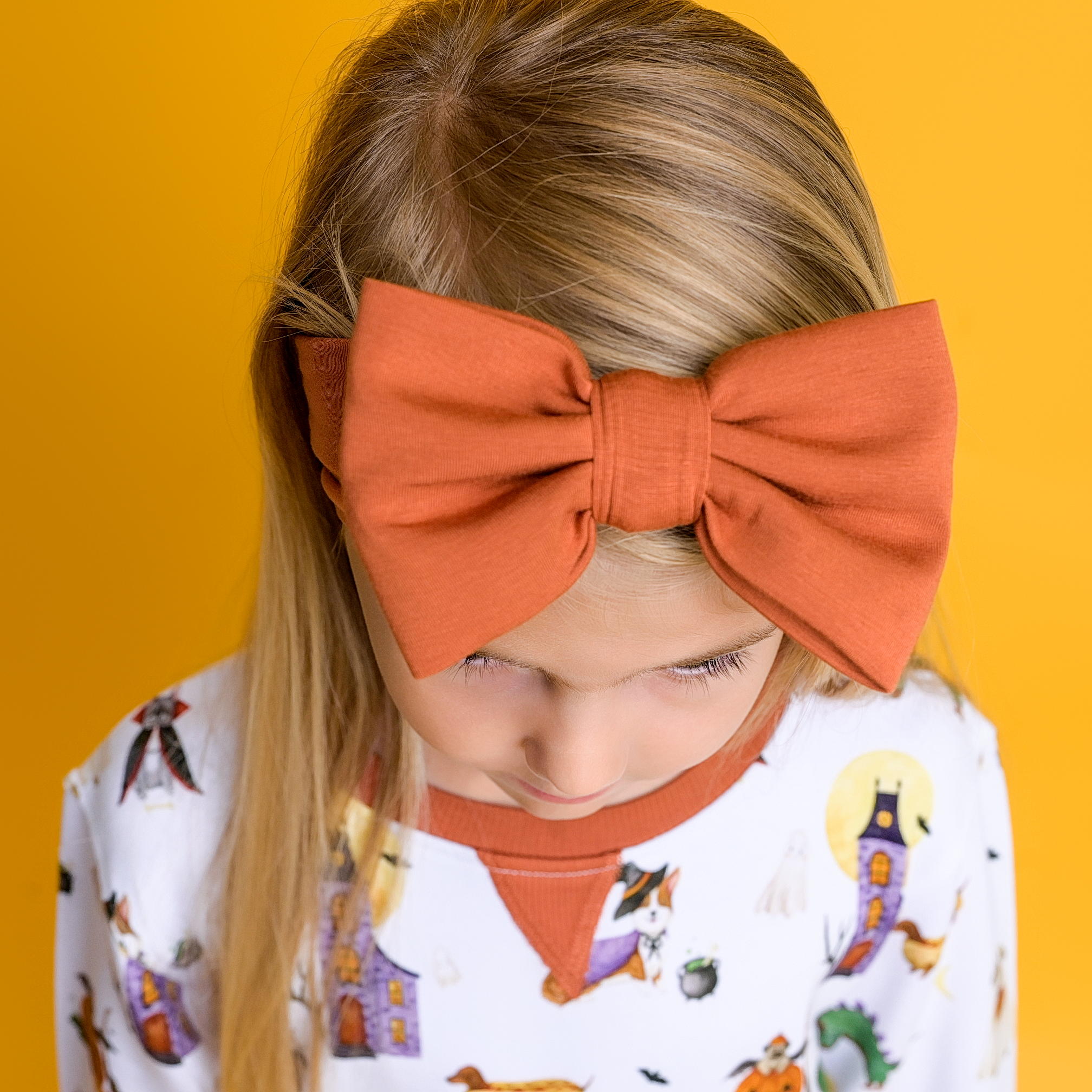 Howl-o-ween (dog) Bow