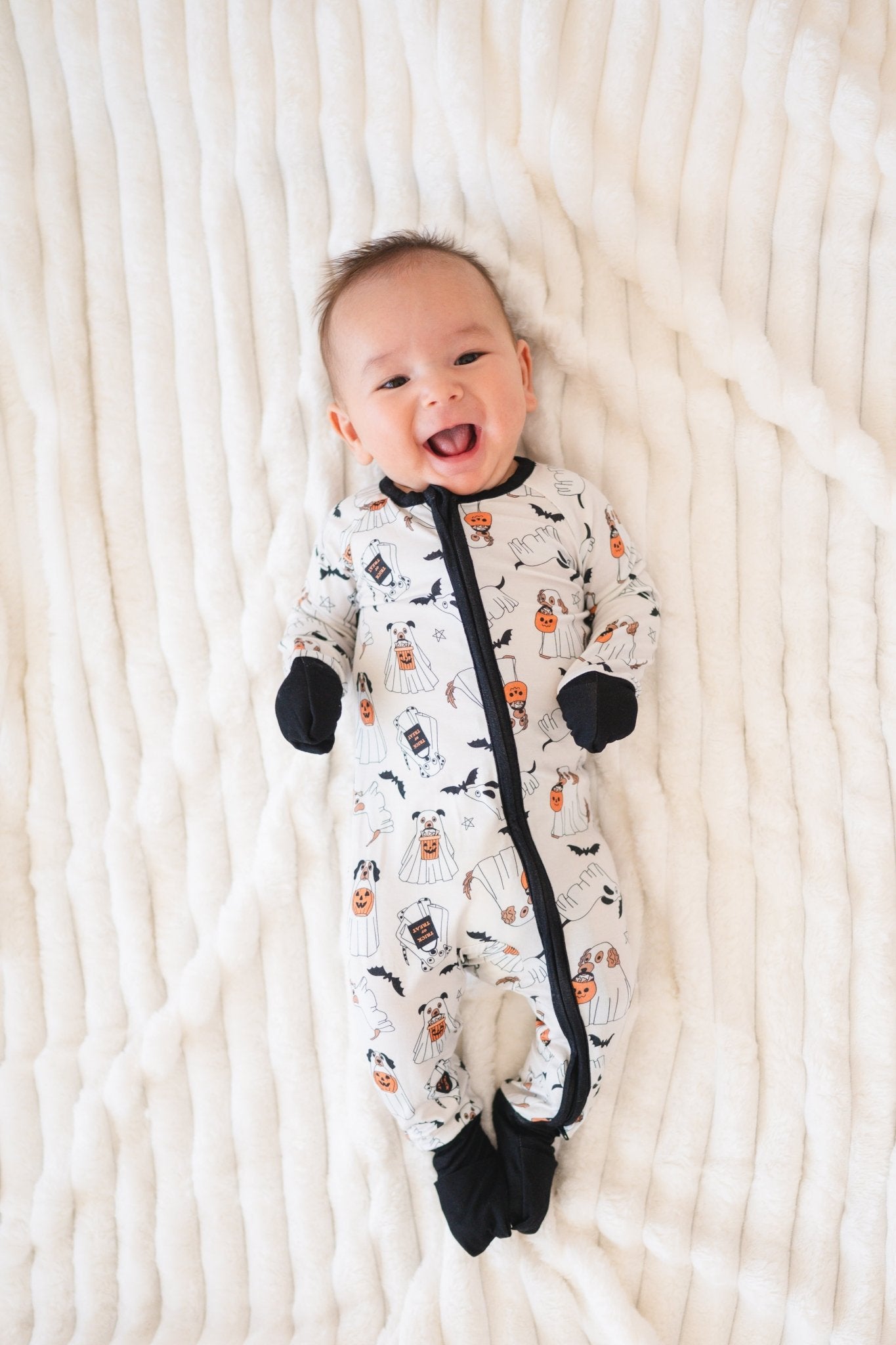 Howl-o-ween Pups (convertible Zip Footies)