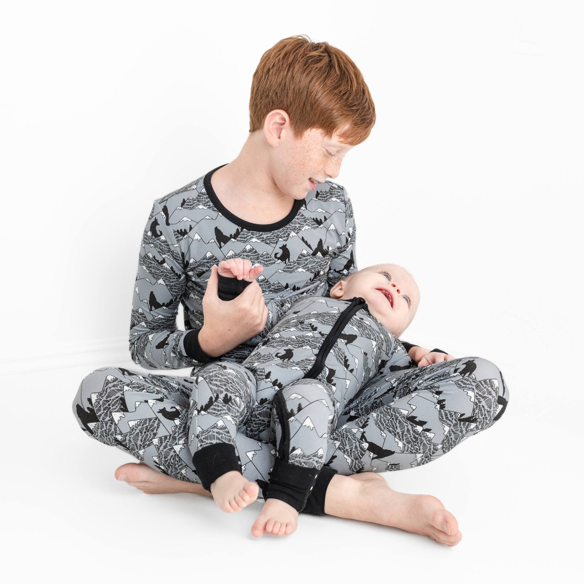 Howling Hills (mountain) Long Sleeve Pj's