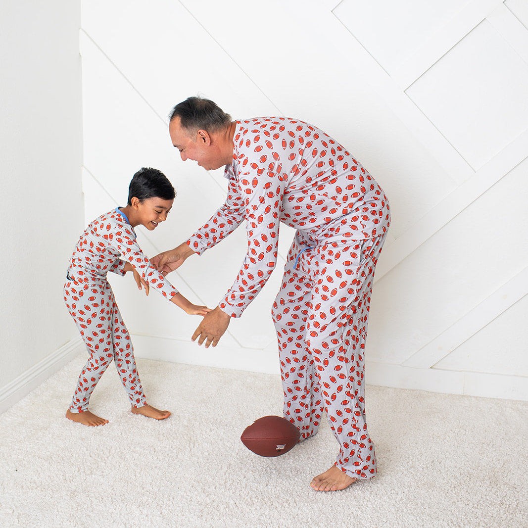 Huddle Up Men's Pajama Set