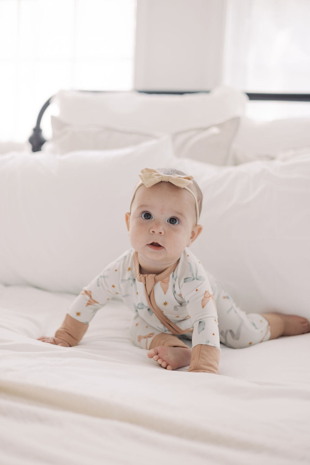 Ribbon Zipper Lounger