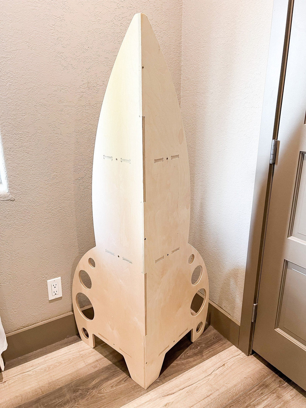 Houston- Rocket Shelf