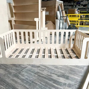 Avi- Floor Bed