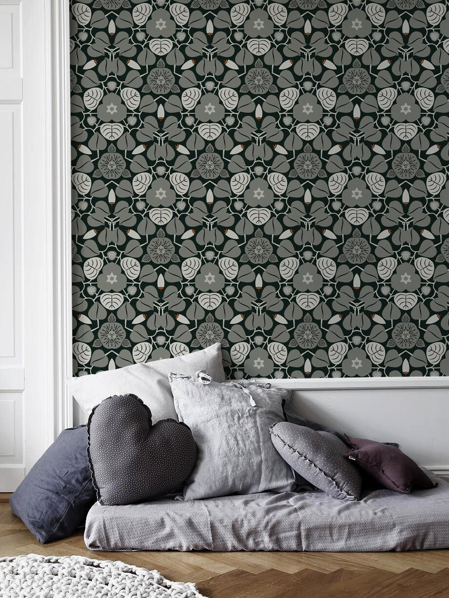 Art Nouveau Wallpaper Featuring Stylized Florals In Black And Gray - X040
