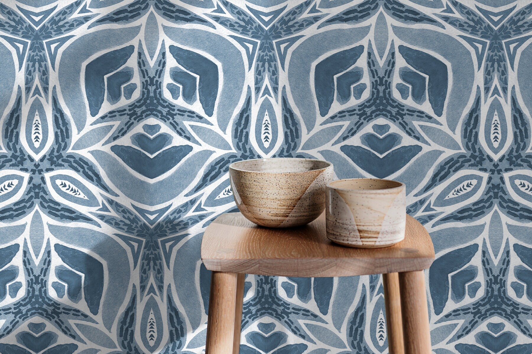 Geometric Wallpaper With A Symmetrical Kaleidoscope Motif In Shades Of Blue - X043