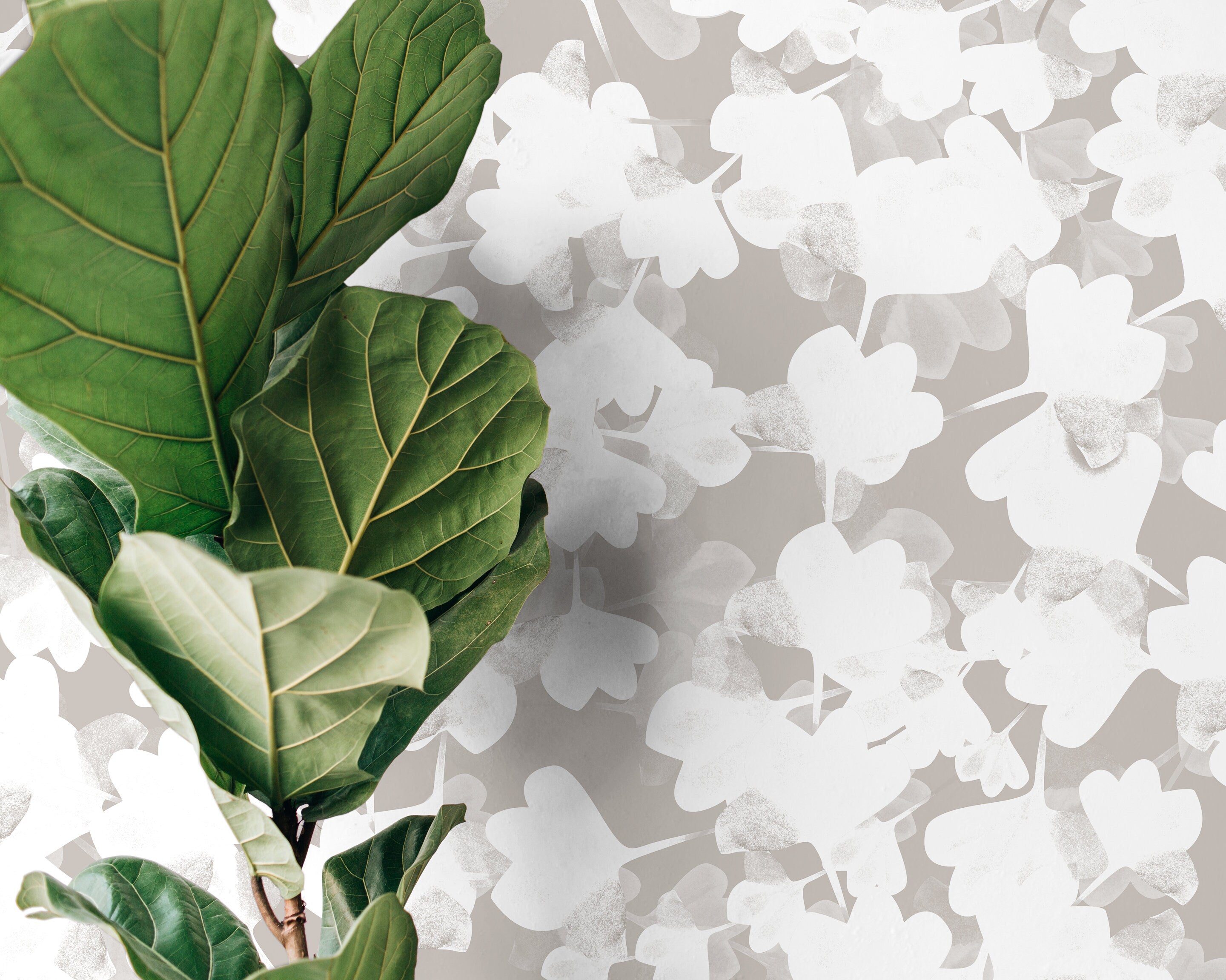Botanical Wallpaper With Abstract Ginkgo Leaf Silhouettes In Greige And Off-white - X017