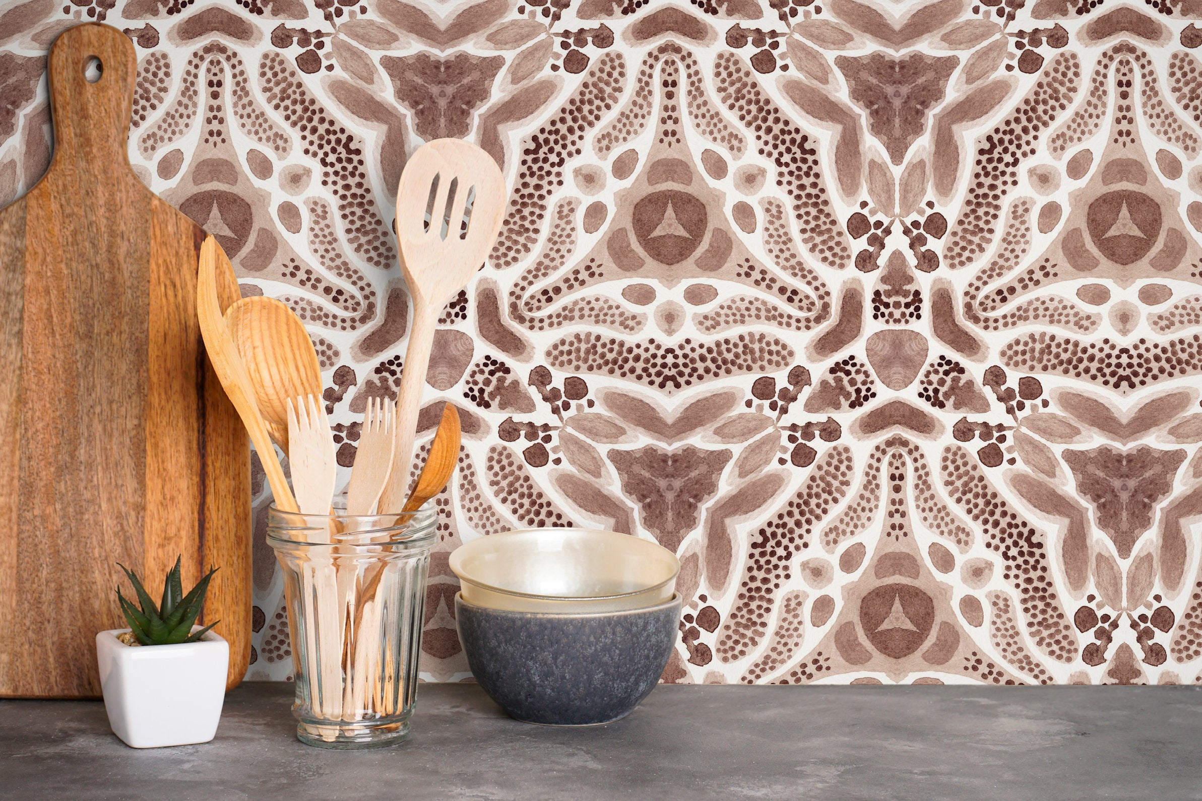 Abstract Wallpaper With A Bohemian Kaleidoscope Motif In Brown And Taupe - X042
