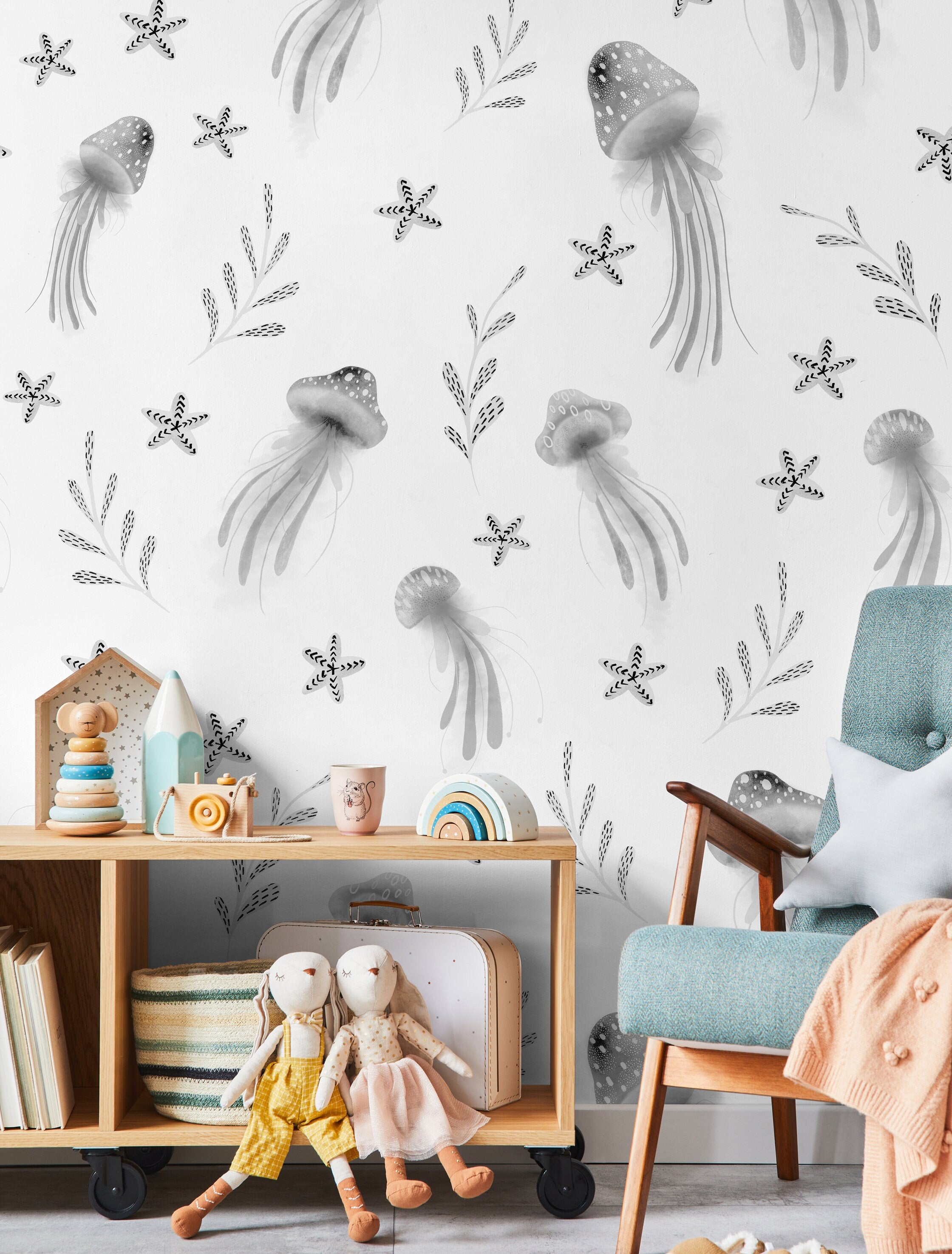 Nautical Wallpaper With Watercolor Jellyfish In Gray And Black - X119