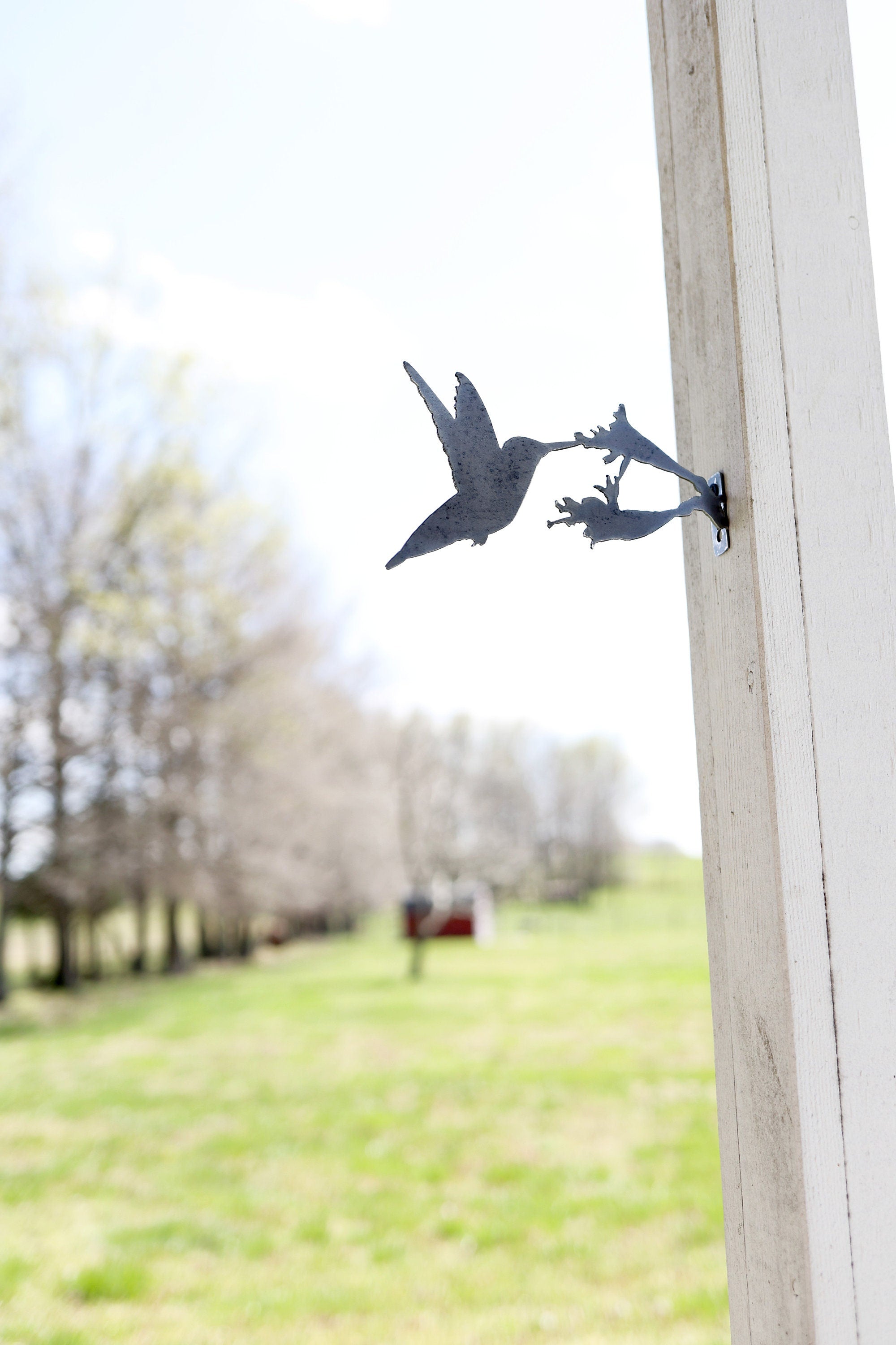 Metal Bird Statue - Hummingbird