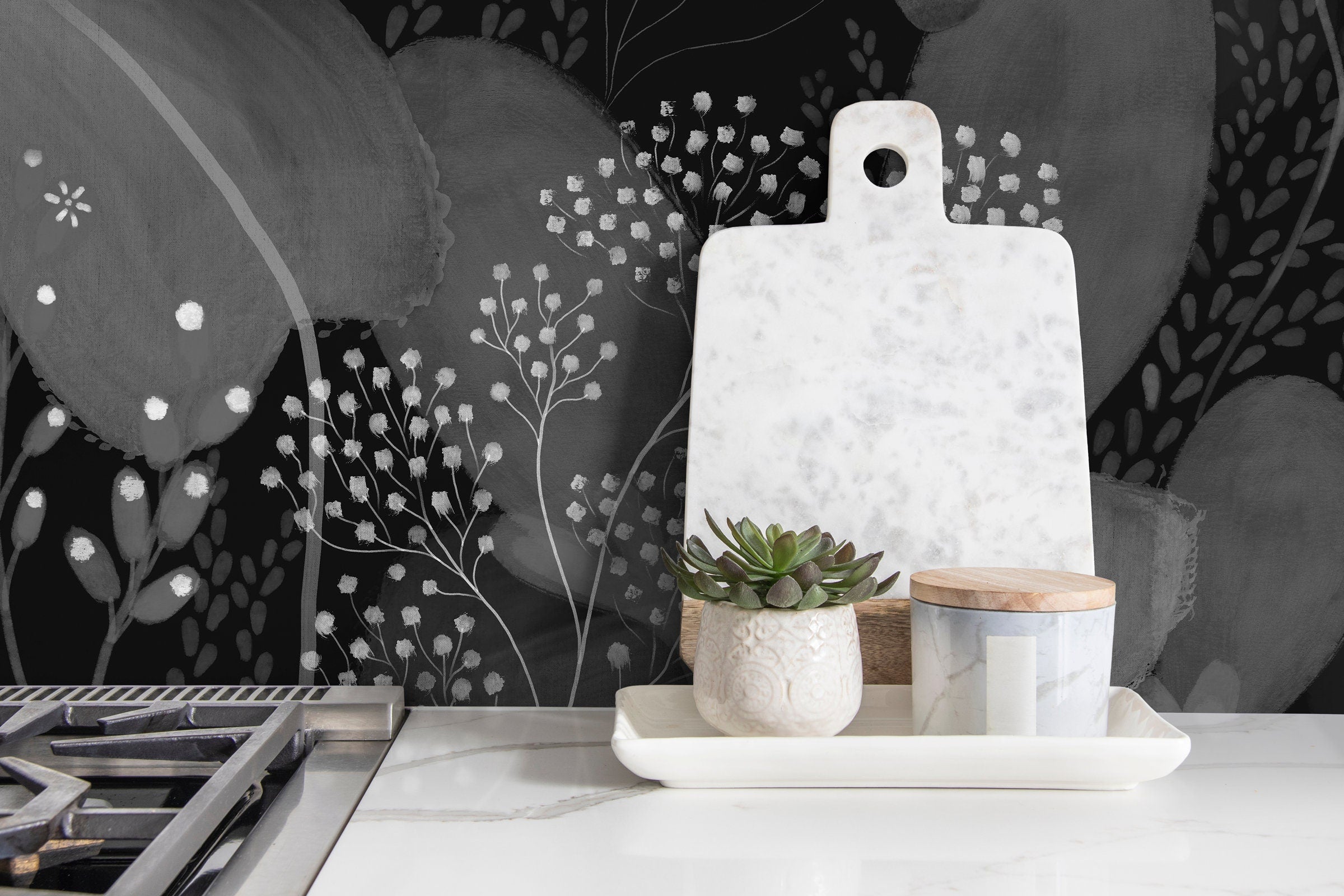 Floral Wallpaper Featuring Abstract Botanicals In Black, Gray, And White - X166