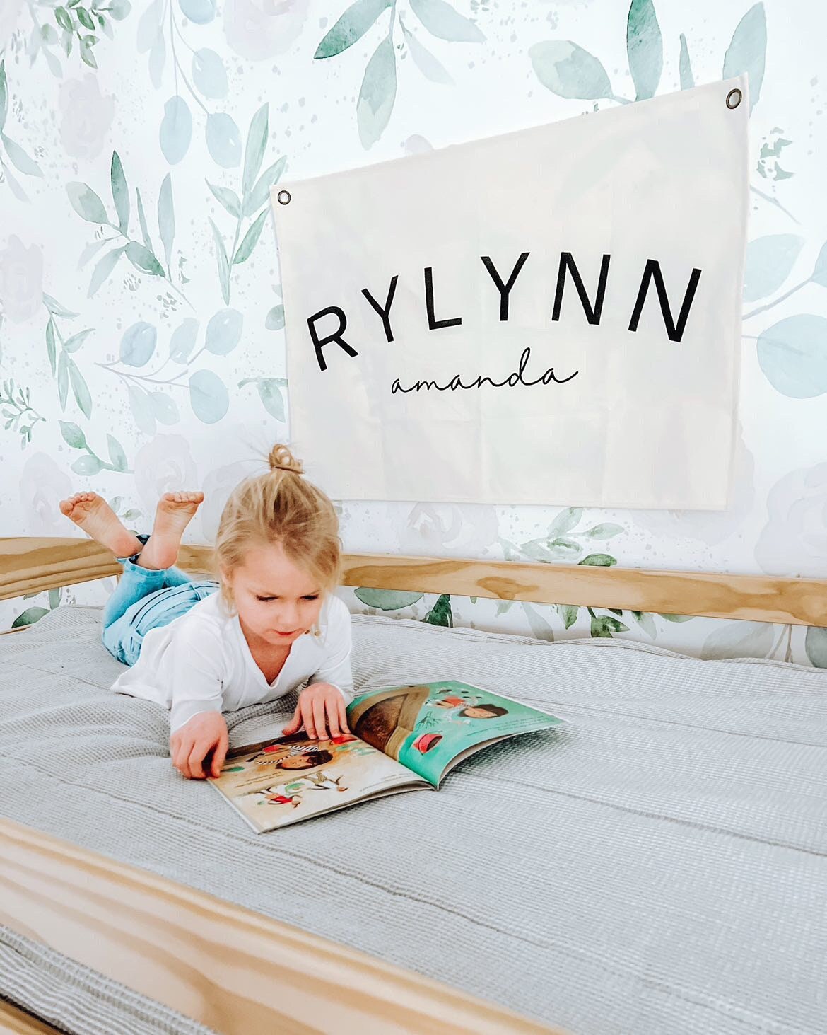 Custom Canvas Name Banner