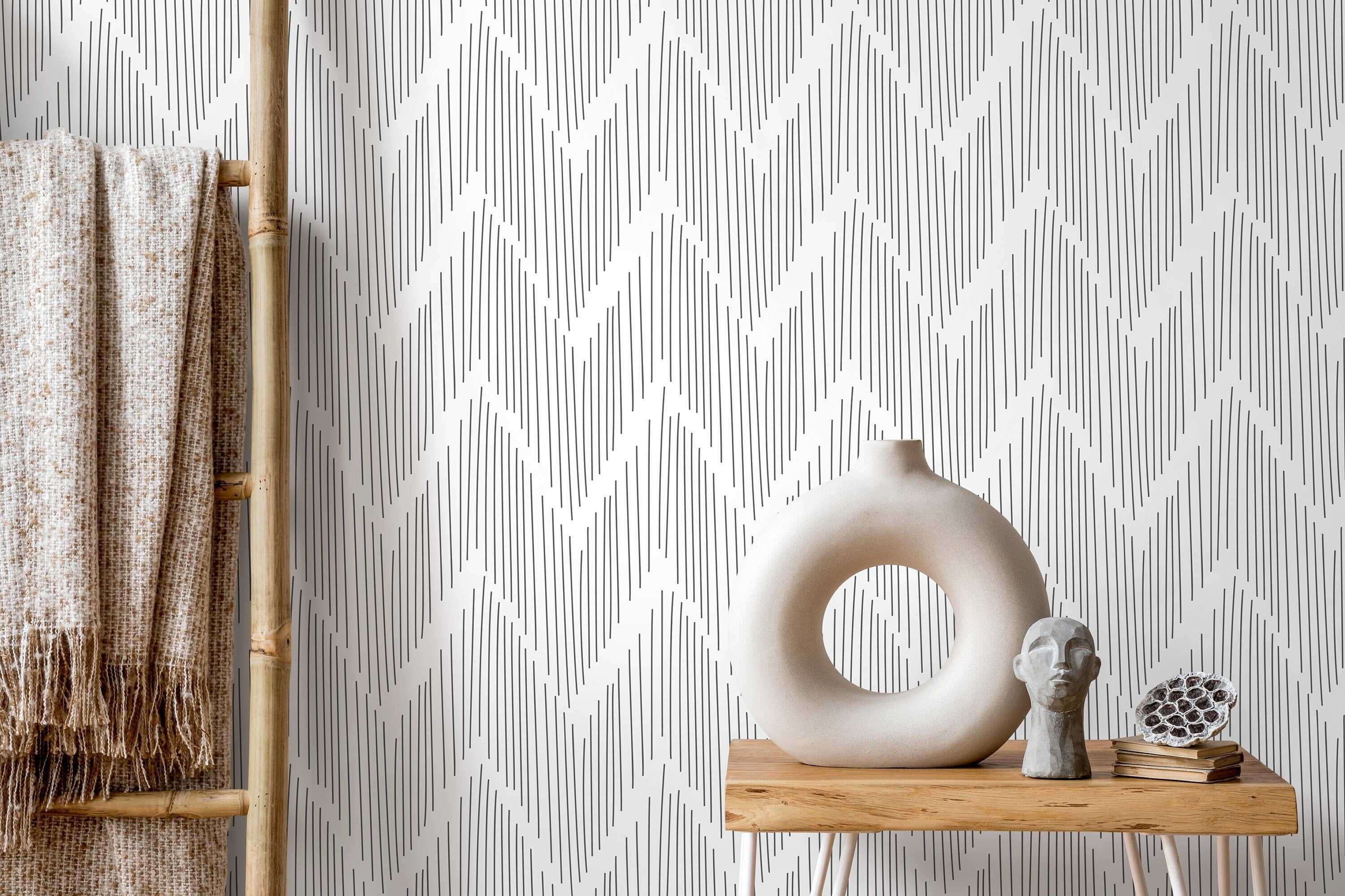 Chevron Wallpaper With A Hand-drawn Line Motif In Black - D001