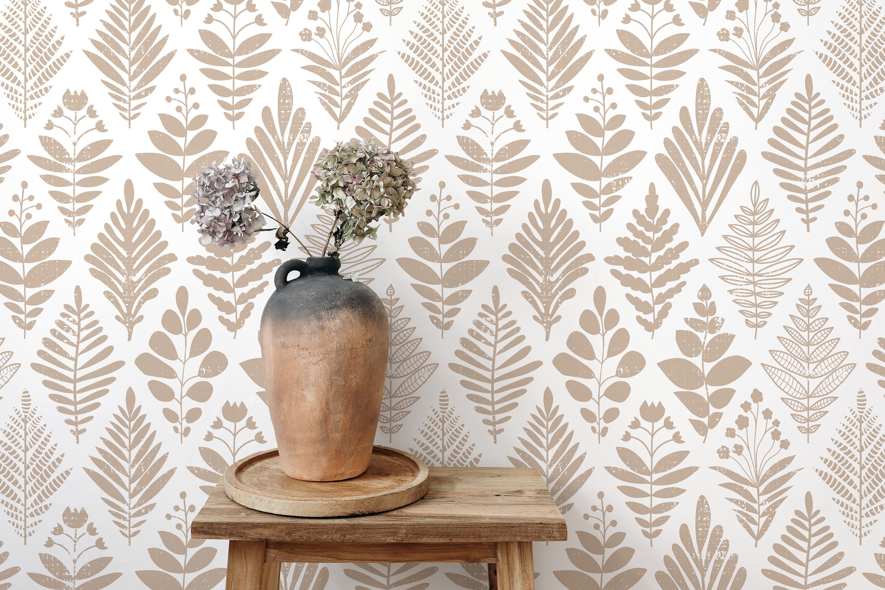 Botanical Wallpaper Featuring Stylized Folk Art Leaves In Beige - D182