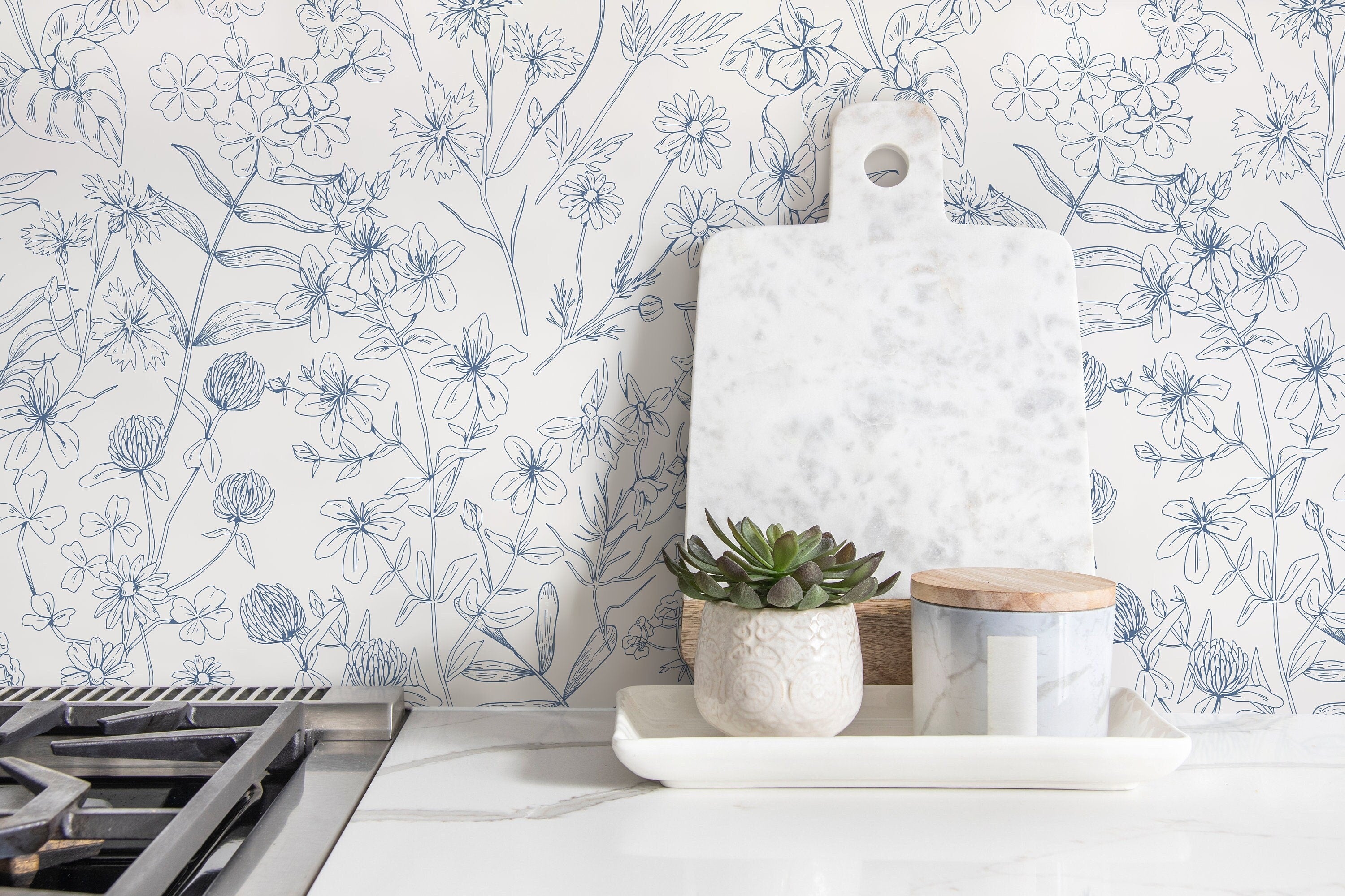Floral Wallpaper Featuring Hand-drawn Wildflowers In Blue - D307