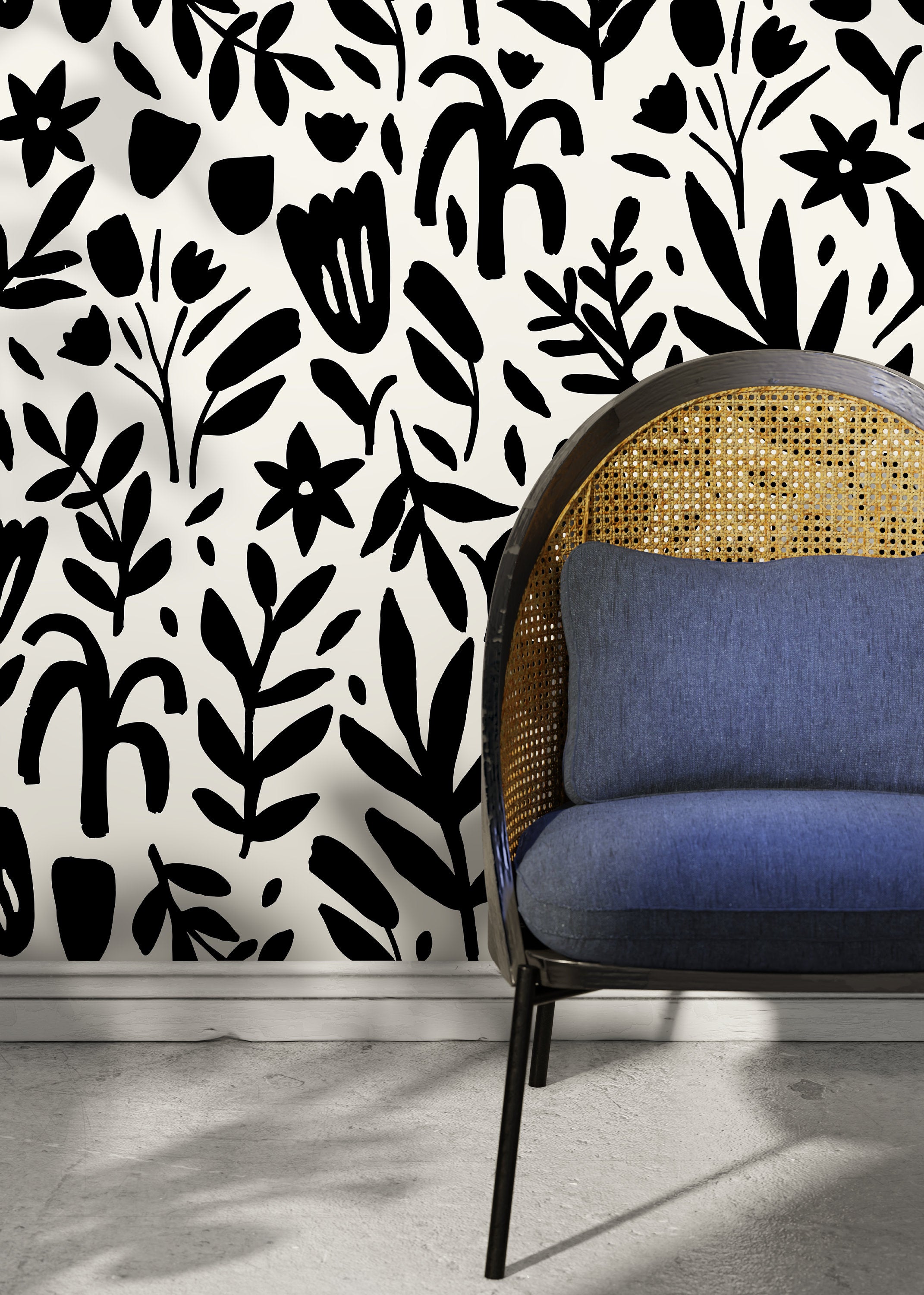 Floral Wallpaper Featuring Bold Cutout Florals In Black And White - D370