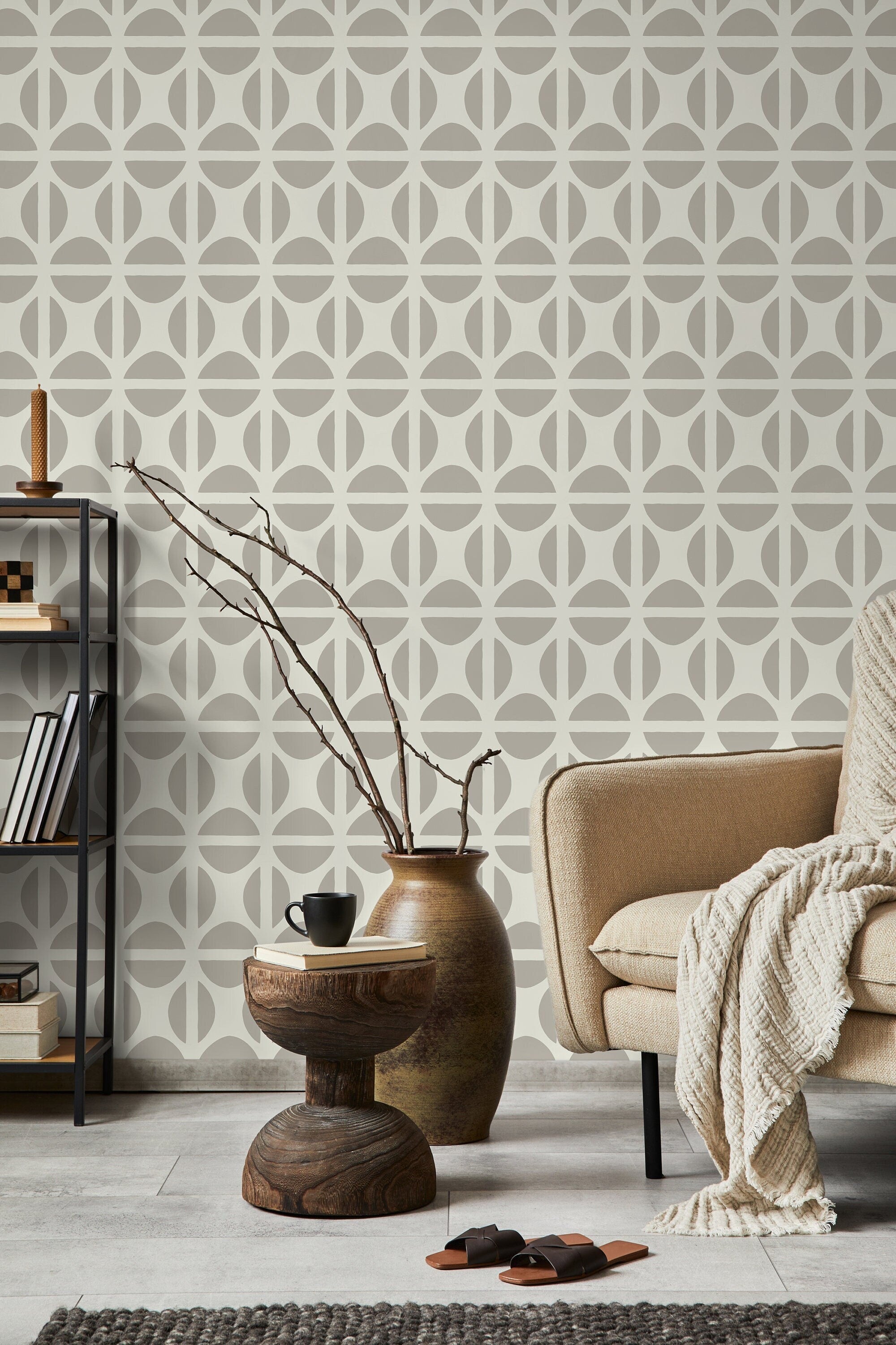 Geometric Wallpaper With A Modern Circle Grid In Beige And Taupe - D333