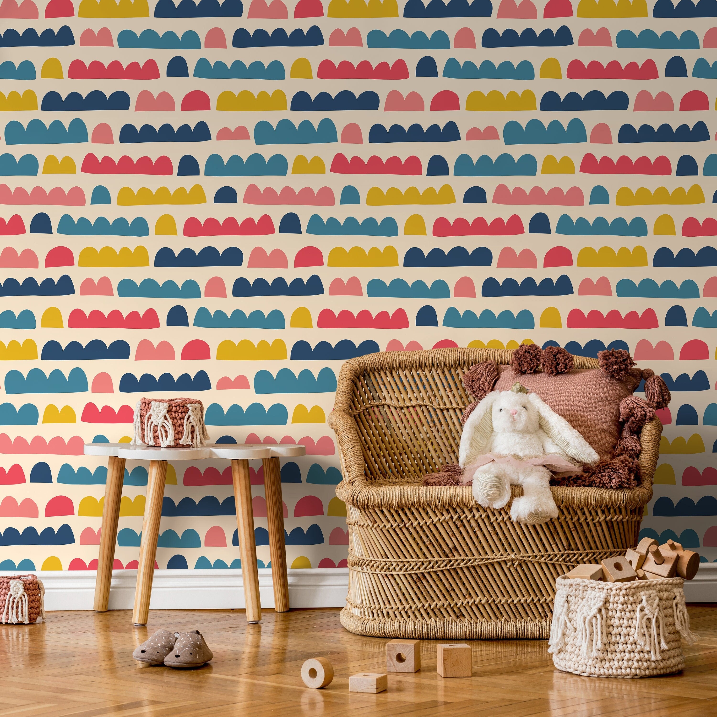 Abstract Wallpaper With Colorful Scalloped Shapes In Blue, Red, And Yellow - D338