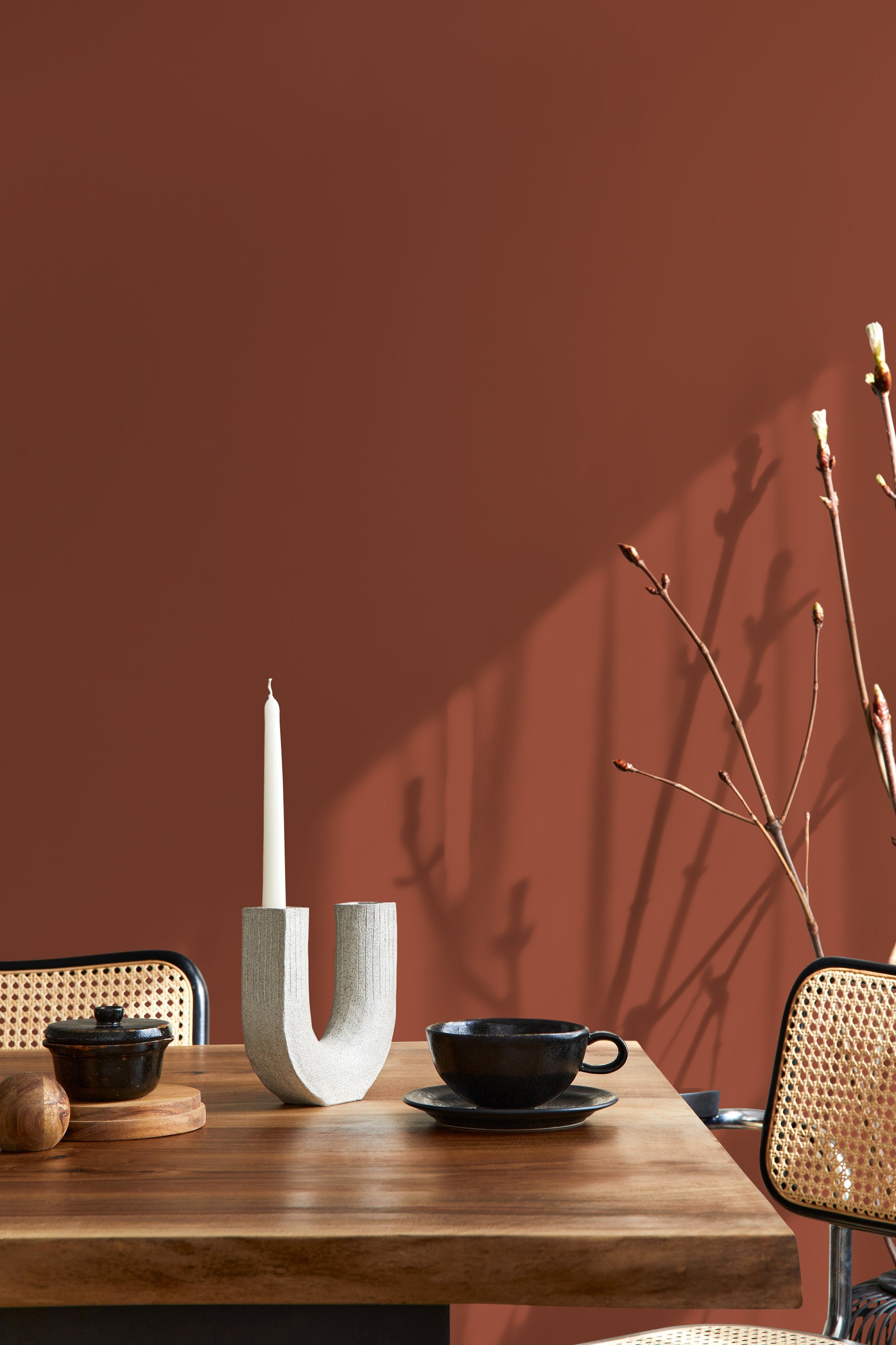 Solid Color Wallpaper In An Earthy Terracotta Hue - D428