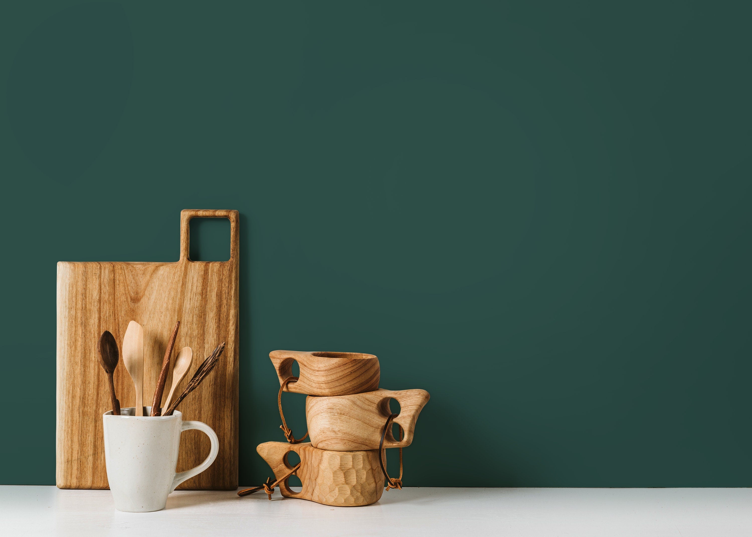 Minimalist Wallpaper With A Solid Field Of Dark Green - D432