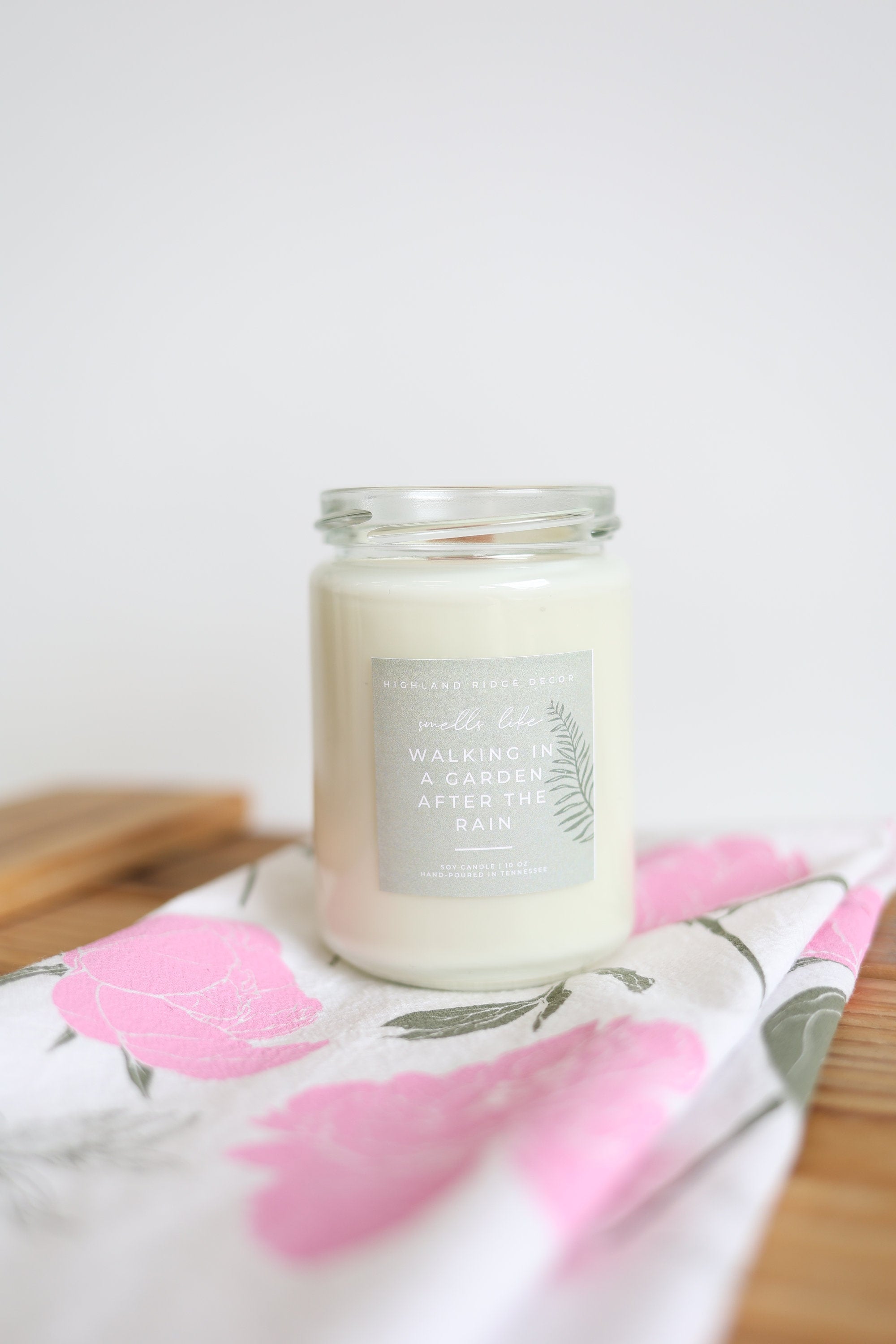 "walking In A Garden After The Rain" Candle