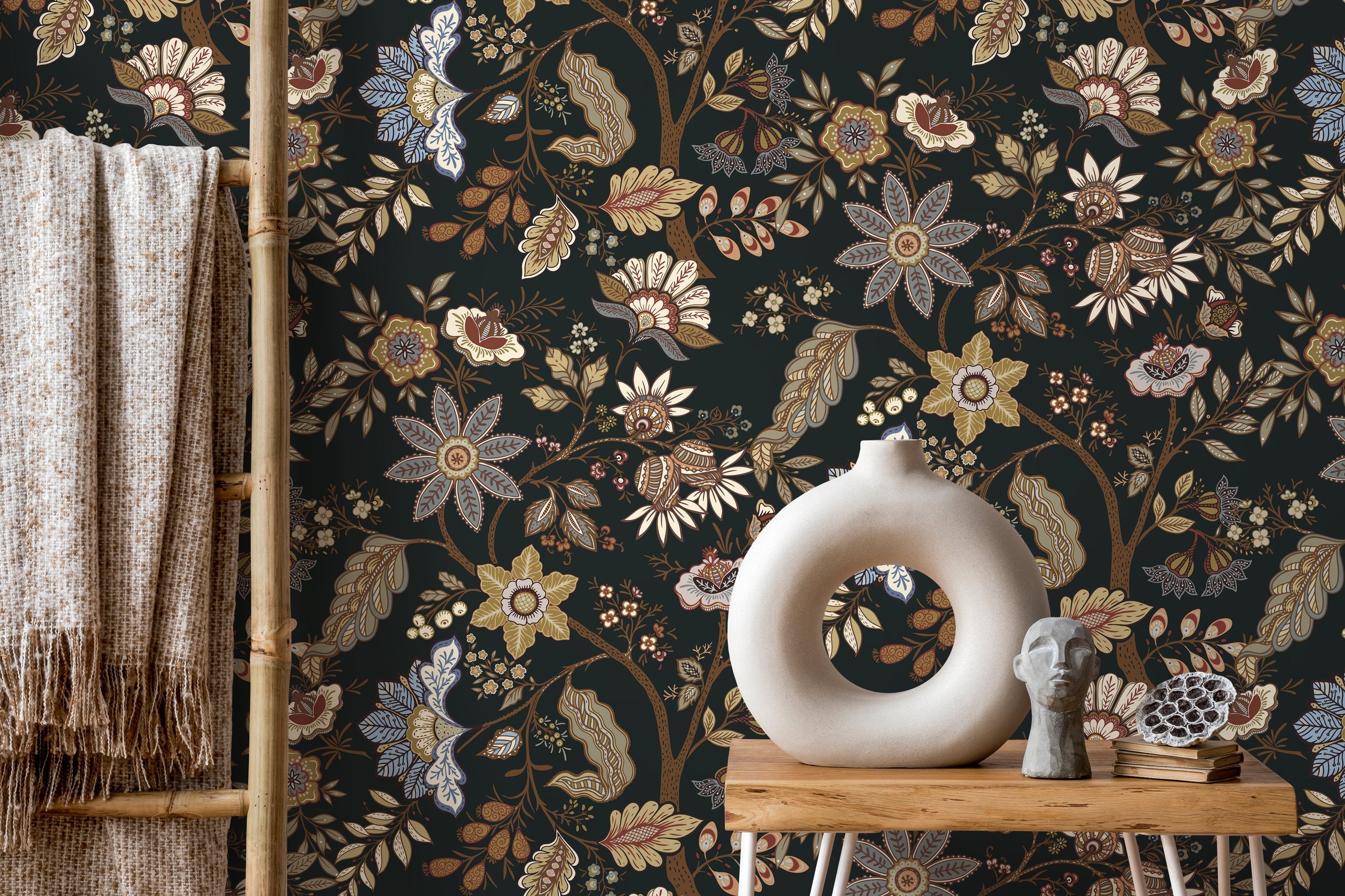 Floral Wallpaper With A Vintage Chintz Motif In Black, Brown, And Blue - D386