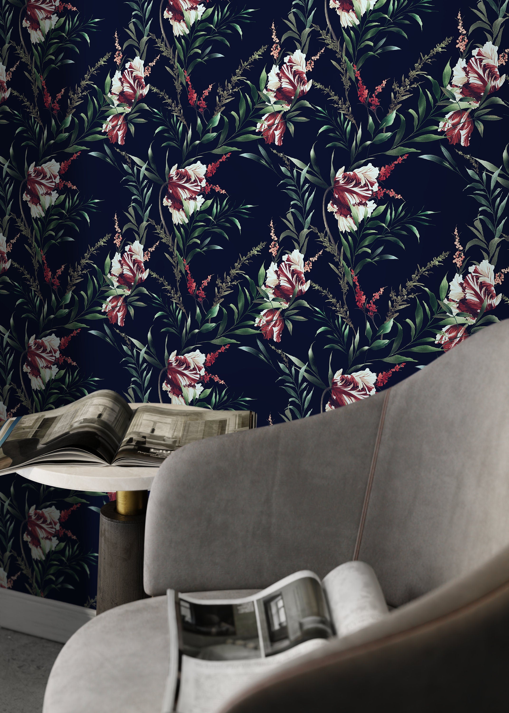 Vintage Floral Wallpaper With Tulips In Navy, Red, And Green - D546