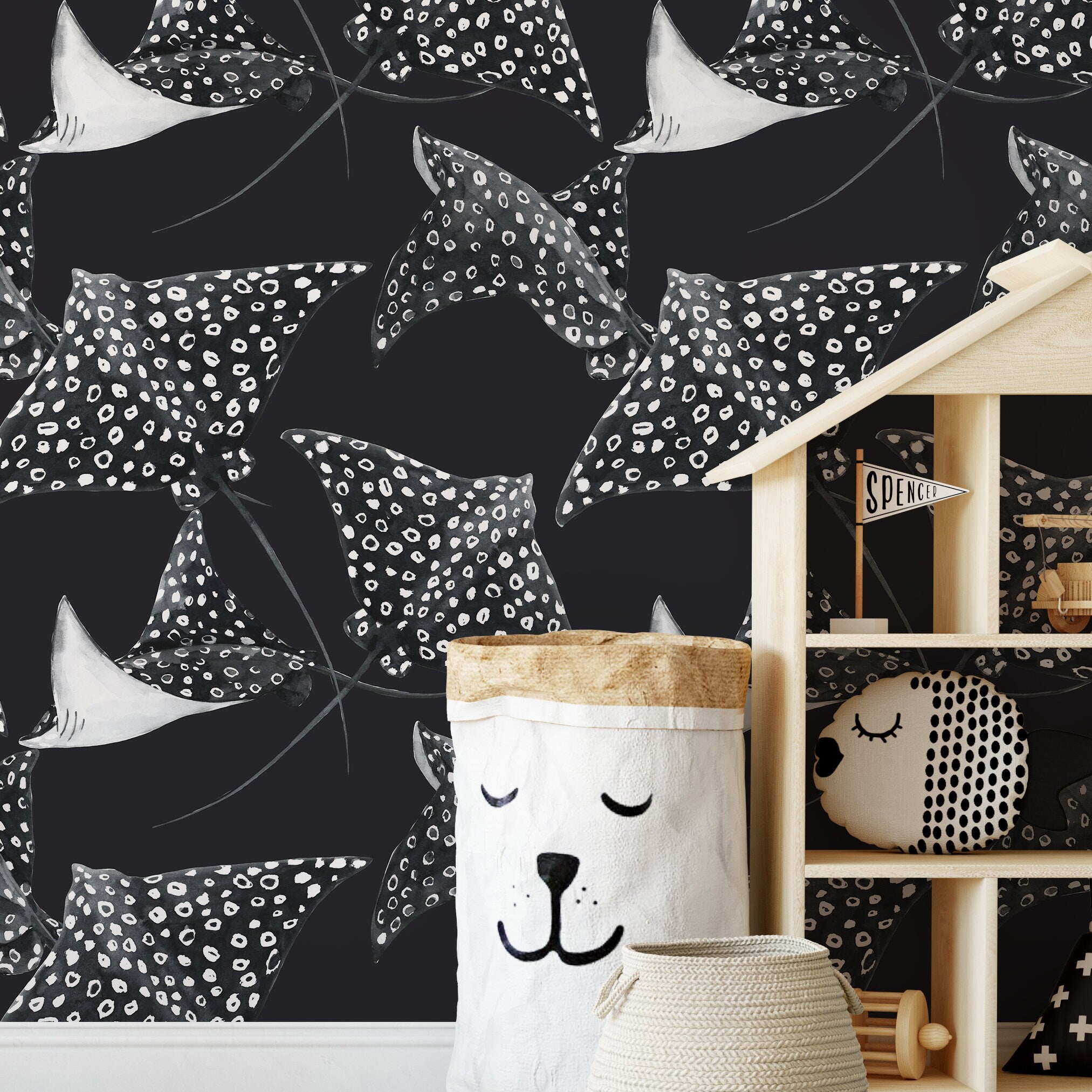 Animal Wallpaper With A Watercolor Stingray Motif In Black And White - D543