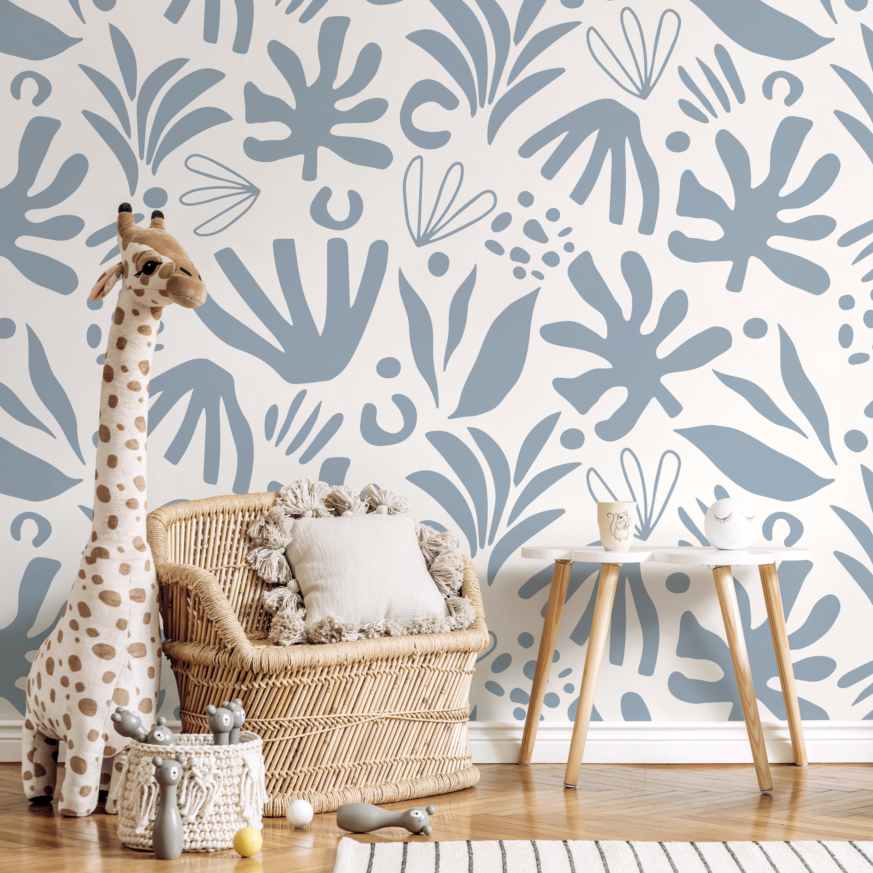 Abstract Wallpaper Featuring Leaf Cutouts In Light Blue - D683