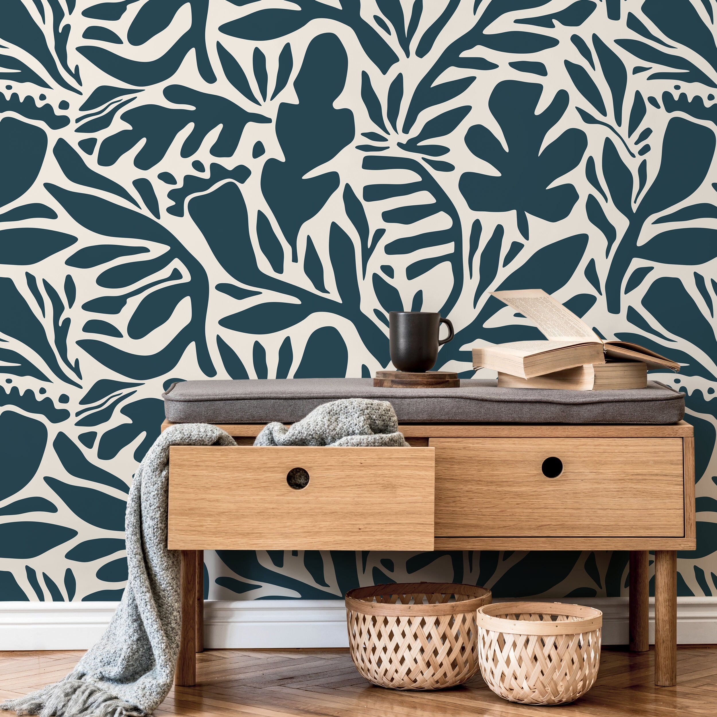 Abstract Wallpaper With Stylized Leaf Silhouettes In Dark Blue And Cream - D699