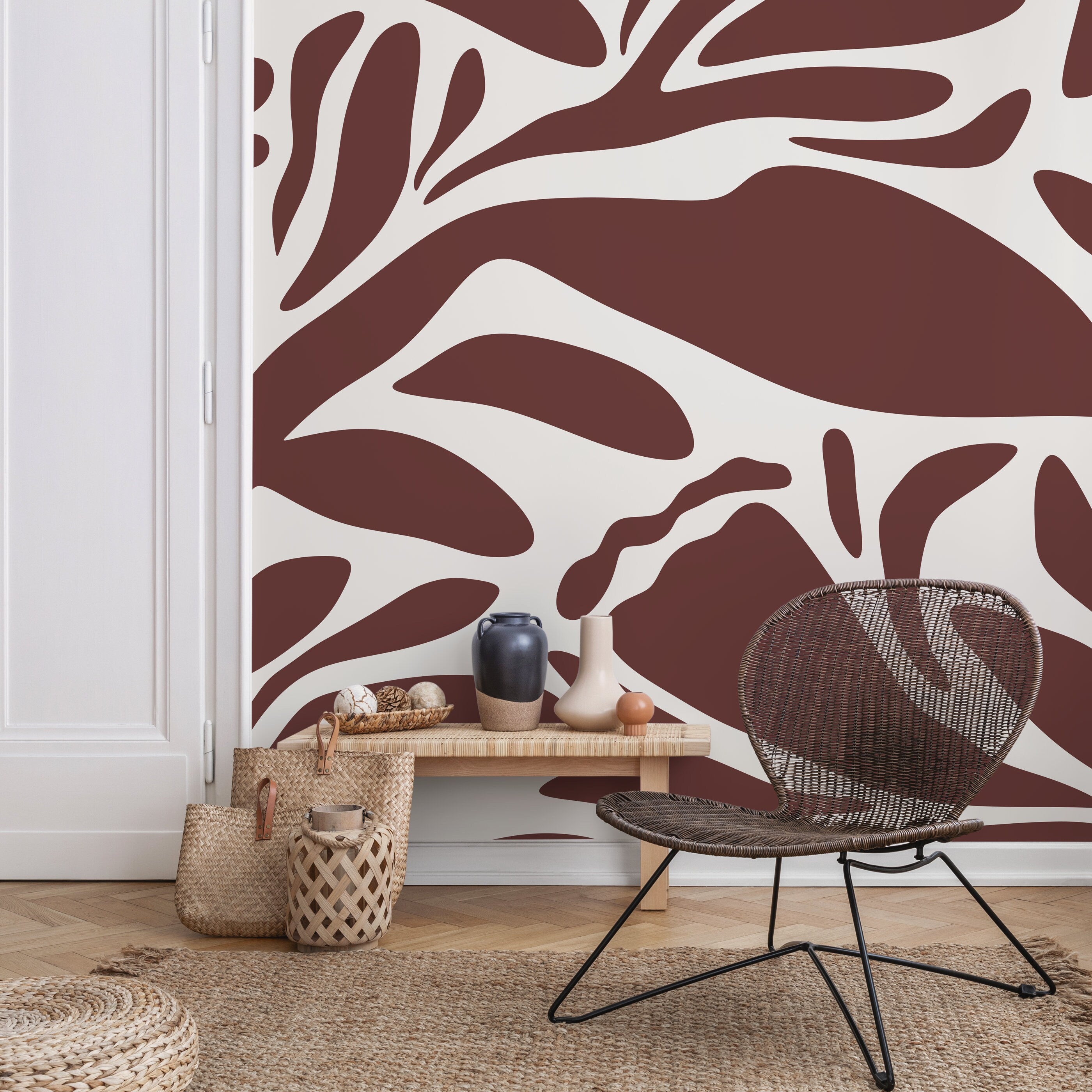Abstract Wallpaper With Bold Botanical Silhouettes In Brown And White - D704