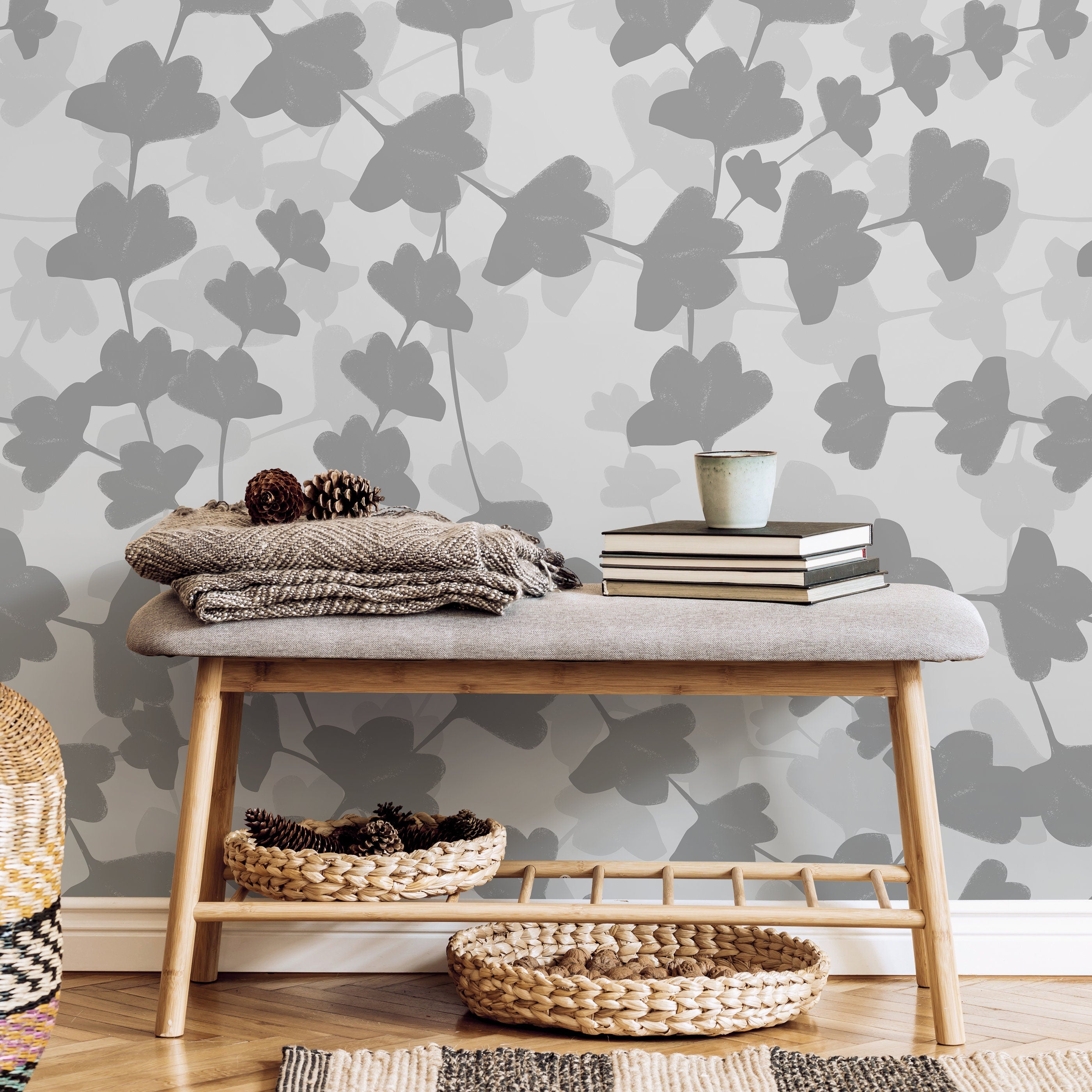 Botanical Wallpaper With Layered Floral Silhouettes In Gray - X016