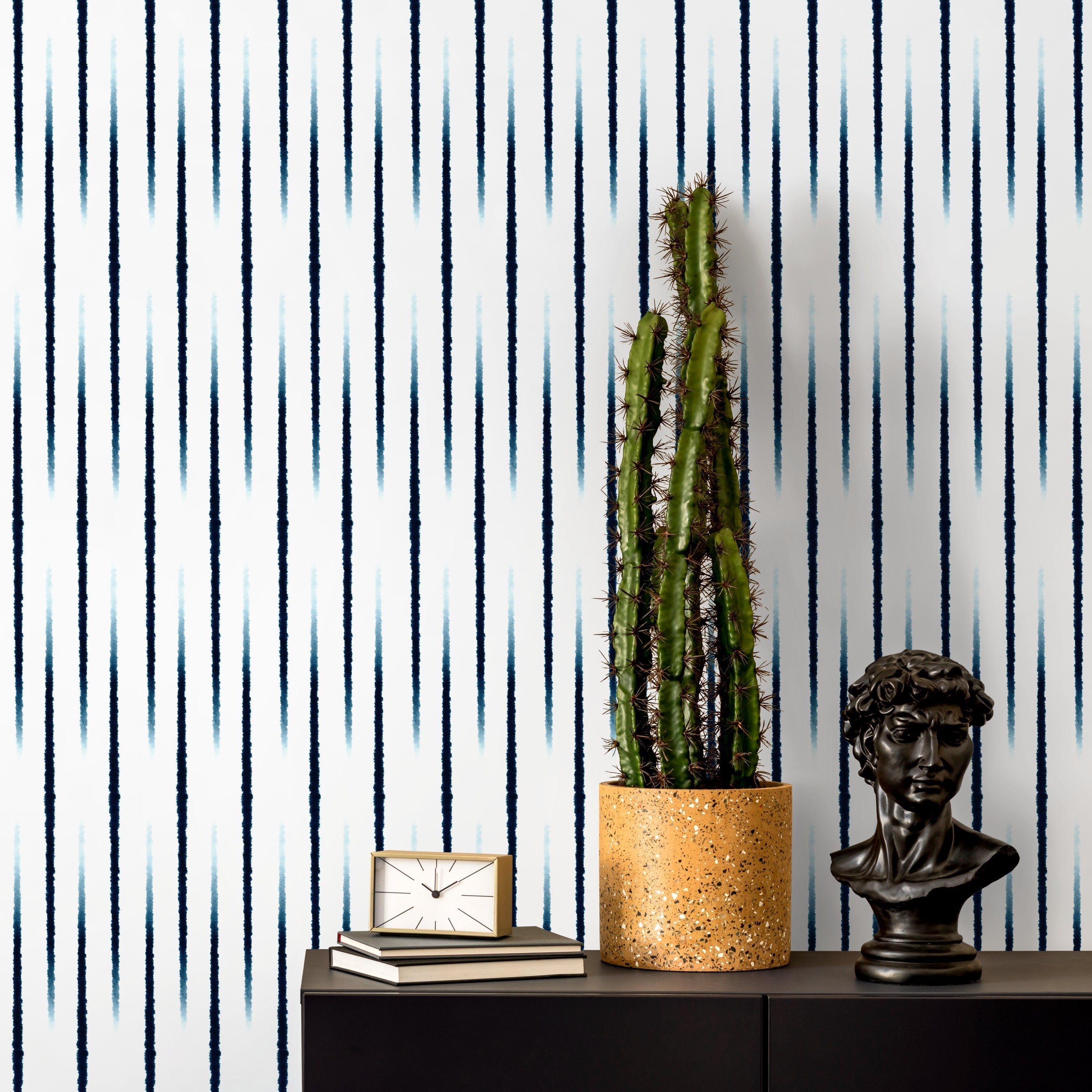 Striped Wallpaper With Tie-dye Vertical Lines In Navy And Blue - X141
