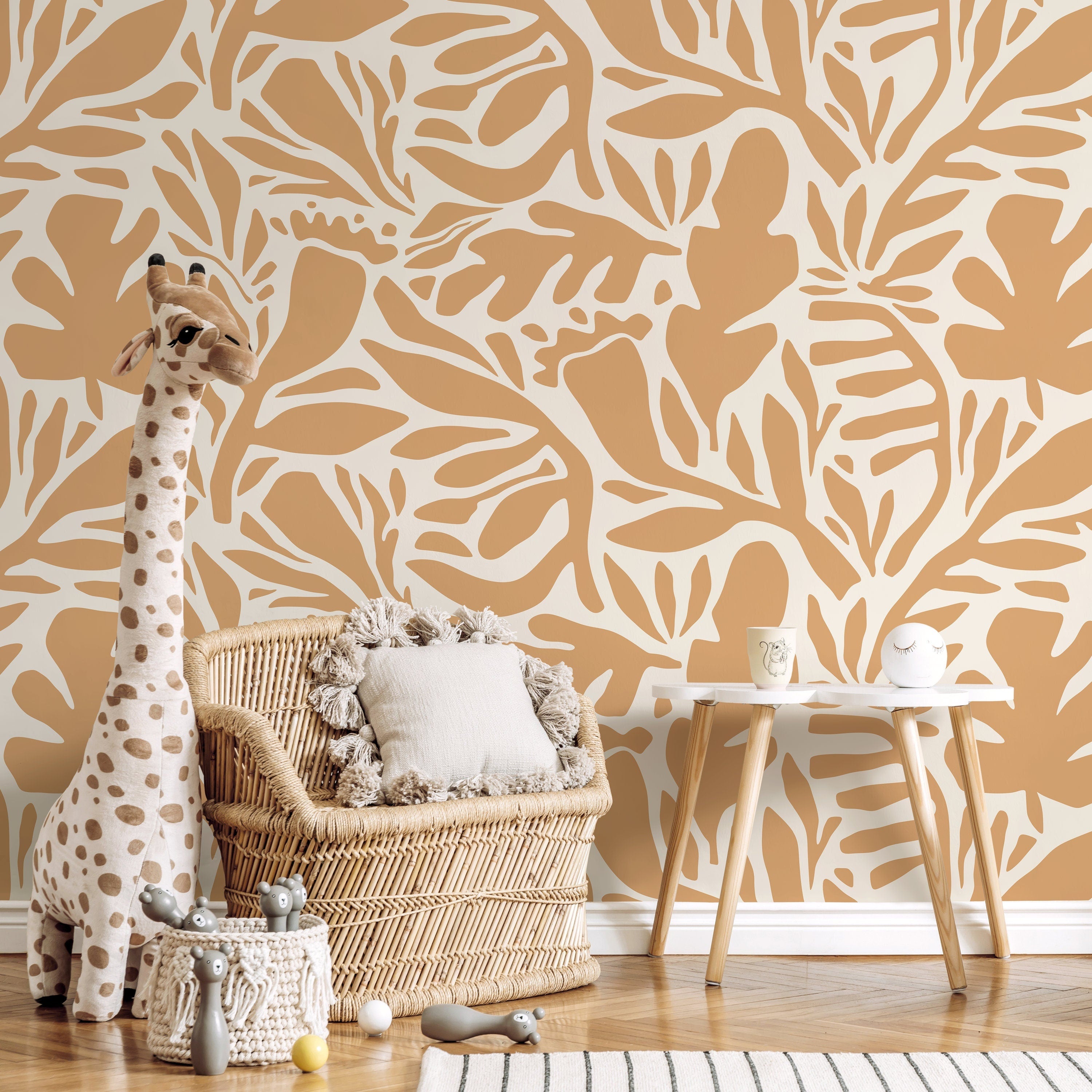 Botanical Wallpaper With Abstract Leaf Shapes In Yellow And Cream - D700