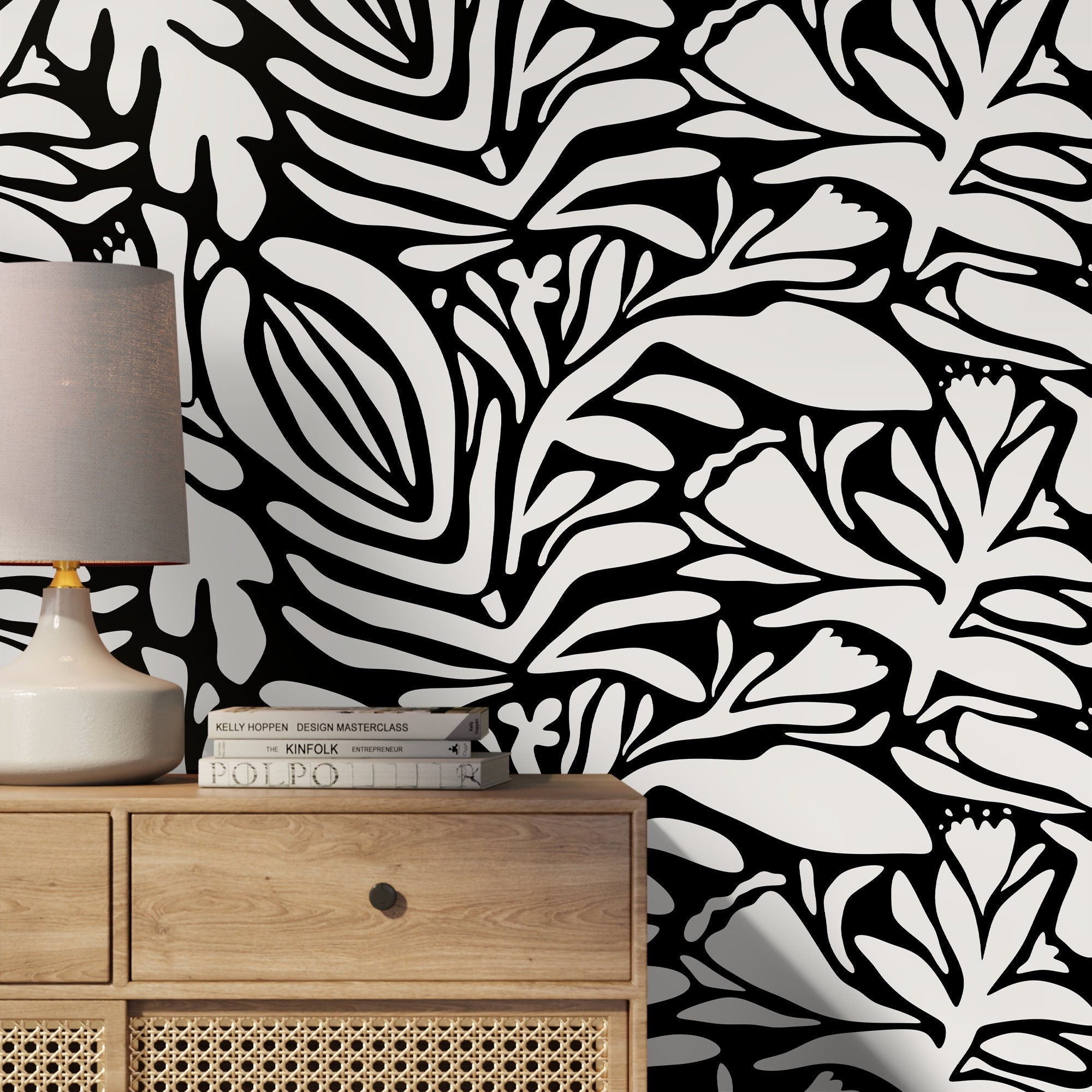 Abstract Wallpaper With A Bold Floral Motif In Black And White - D703