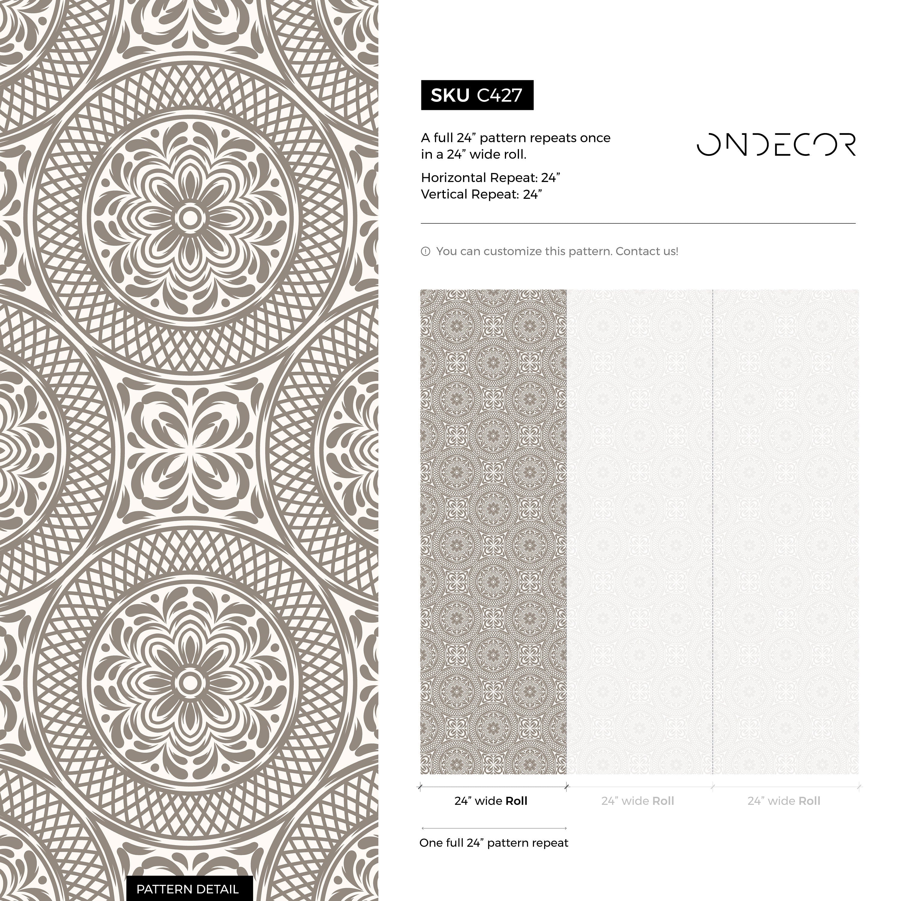 Arabic Wallpaper With An Intricate Medallion Motif In Beige And Cream - C427