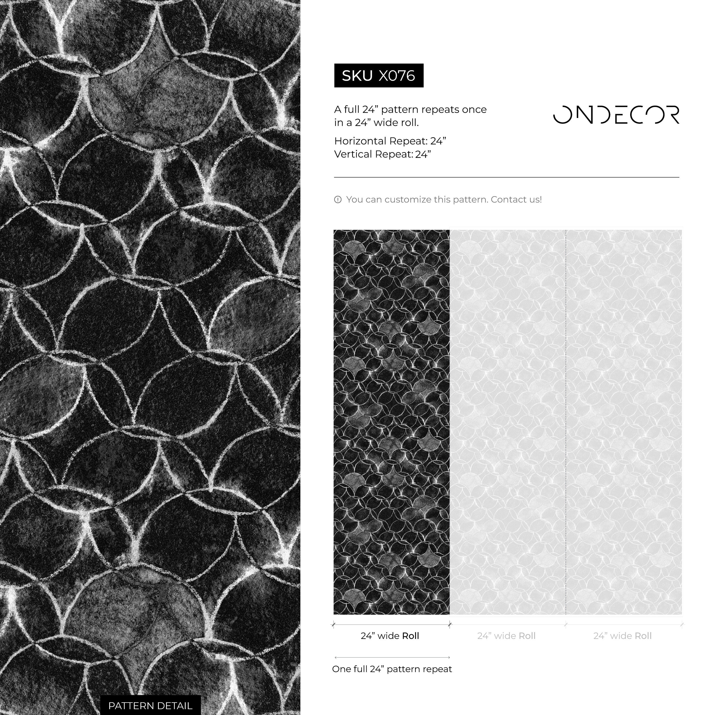 Geometric Wallpaper With Interlocking Circles In Black, White, And Gray - X076