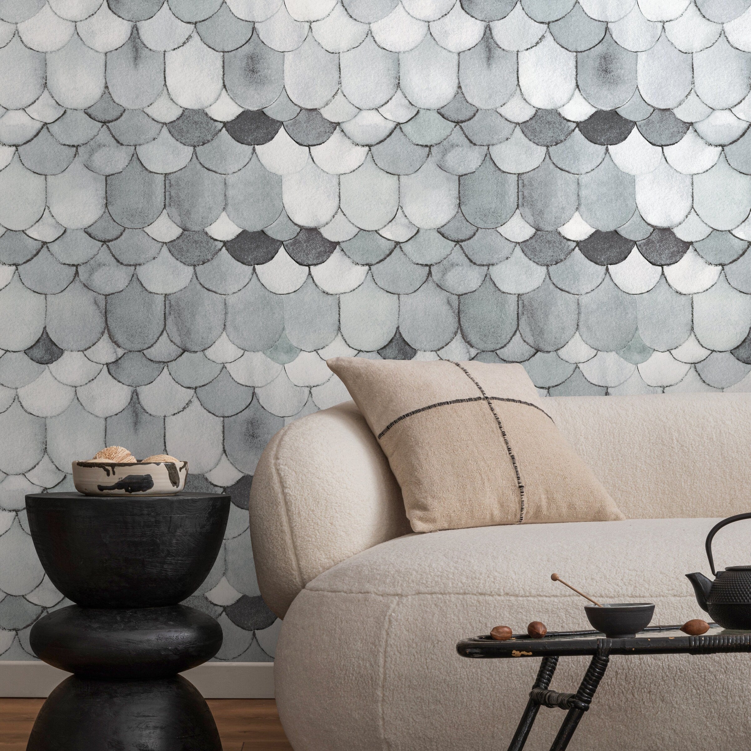 Scallop Wallpaper With A Watercolor Fish Scale Motif In Gray And Charcoal - X077