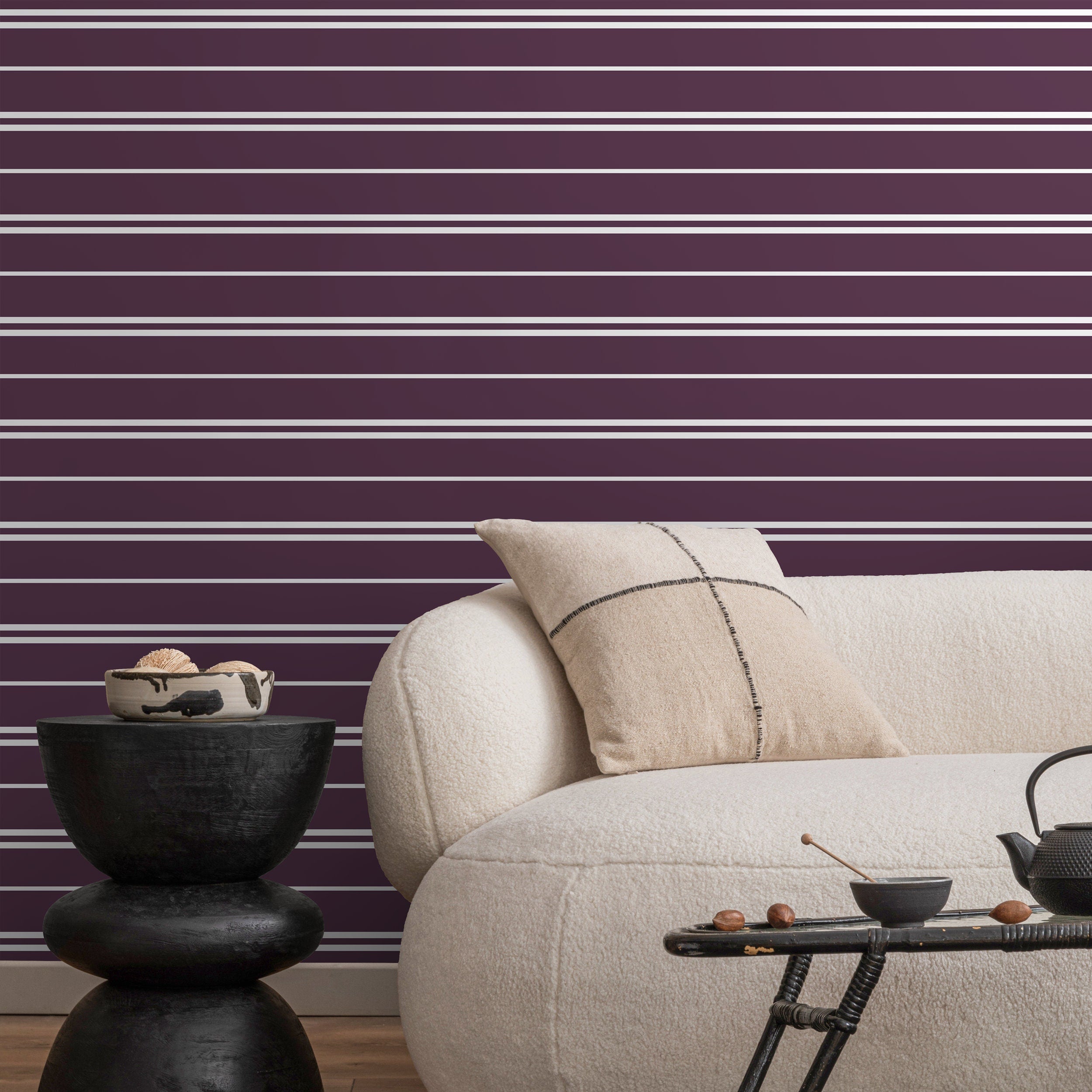 Striped Wallpaper With A Modern Horizontal Line Motif In Purple And White - D760