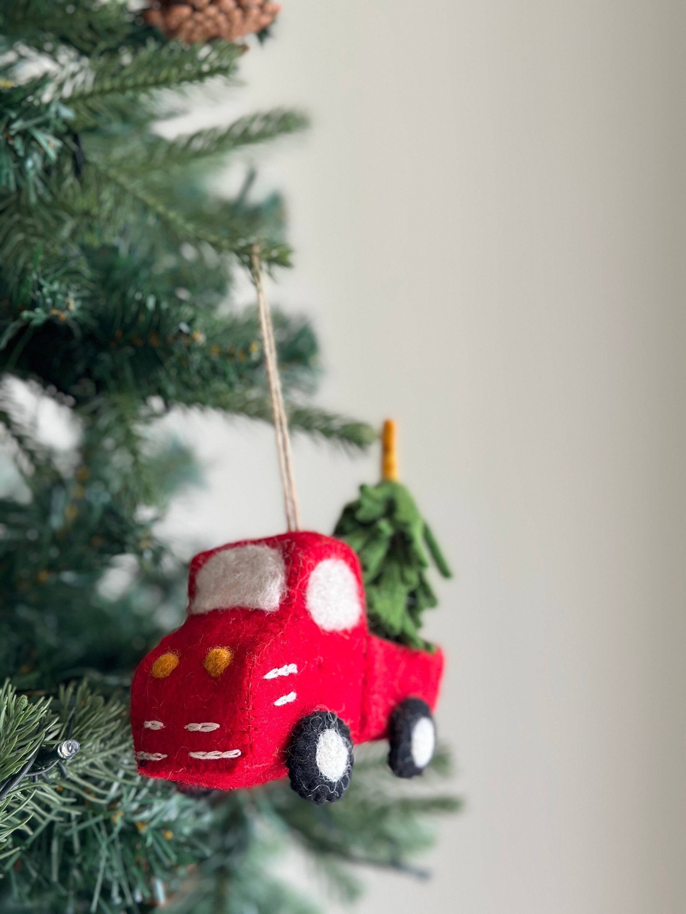 Felt Pickup Truck With Christmas Tree Ornament