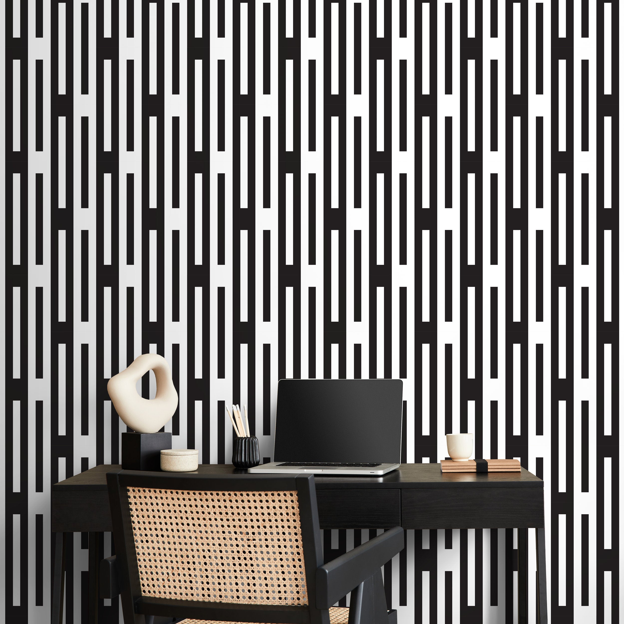 Geometric Wallpaper With An Interlocking Line Motif In Black And White - D939