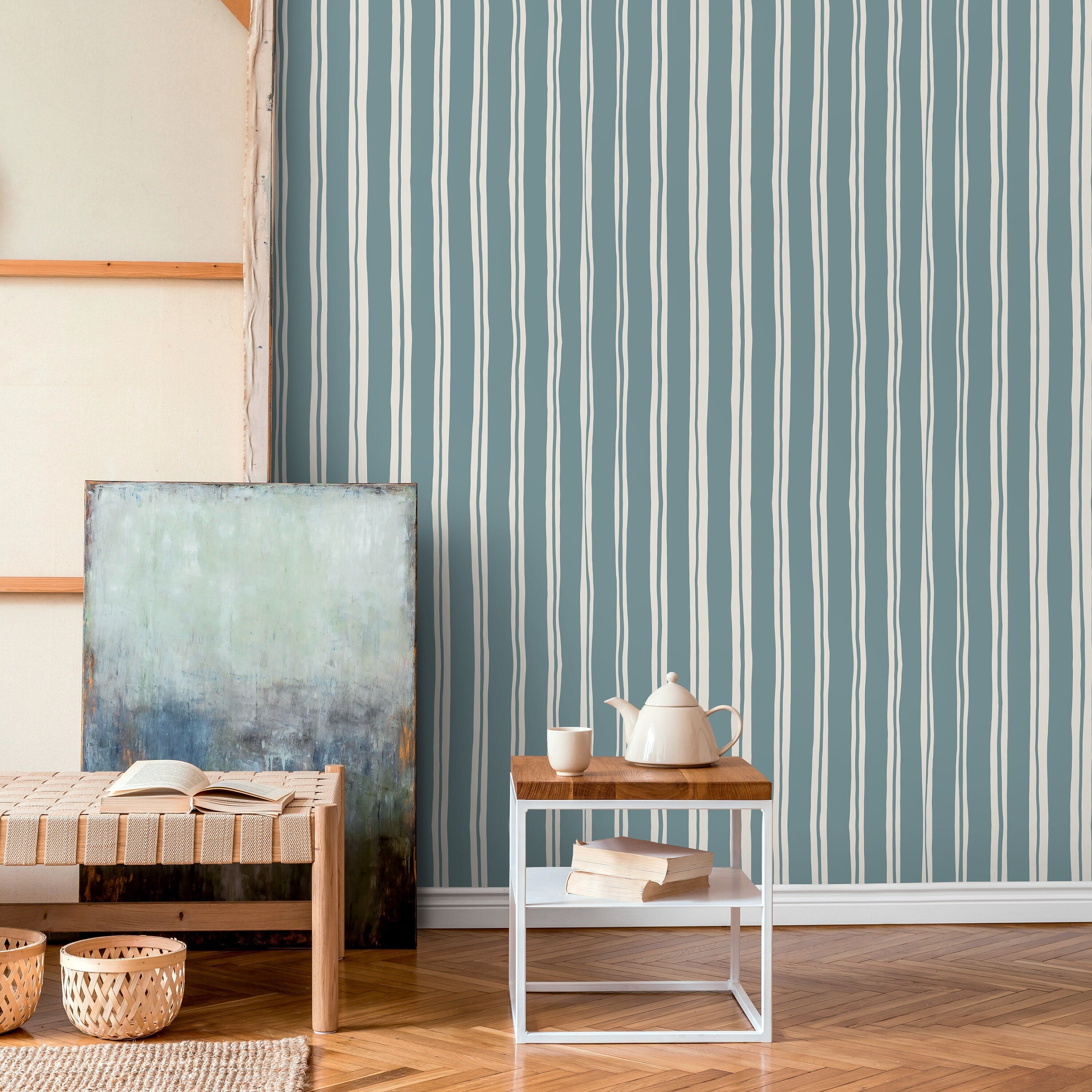 Striped Wallpaper With Organic Wavy Lines In Light Blue And Cream - D765