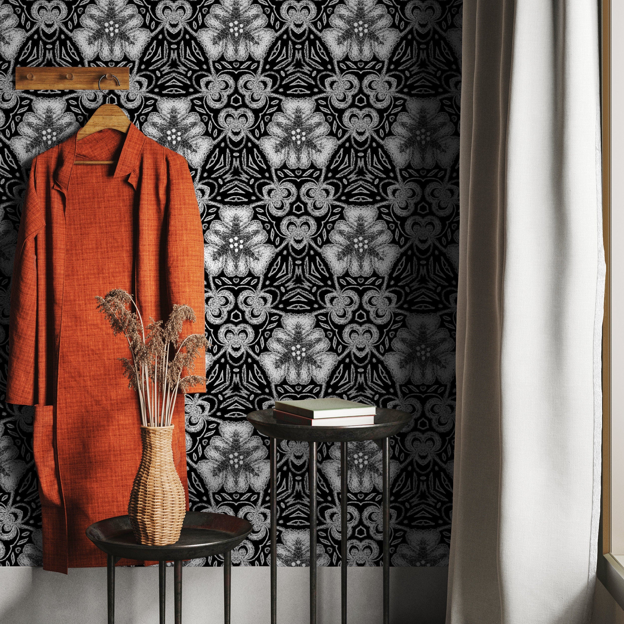 Damask Wallpaper With A Chalk-style Floral Motif In Black And White - X079