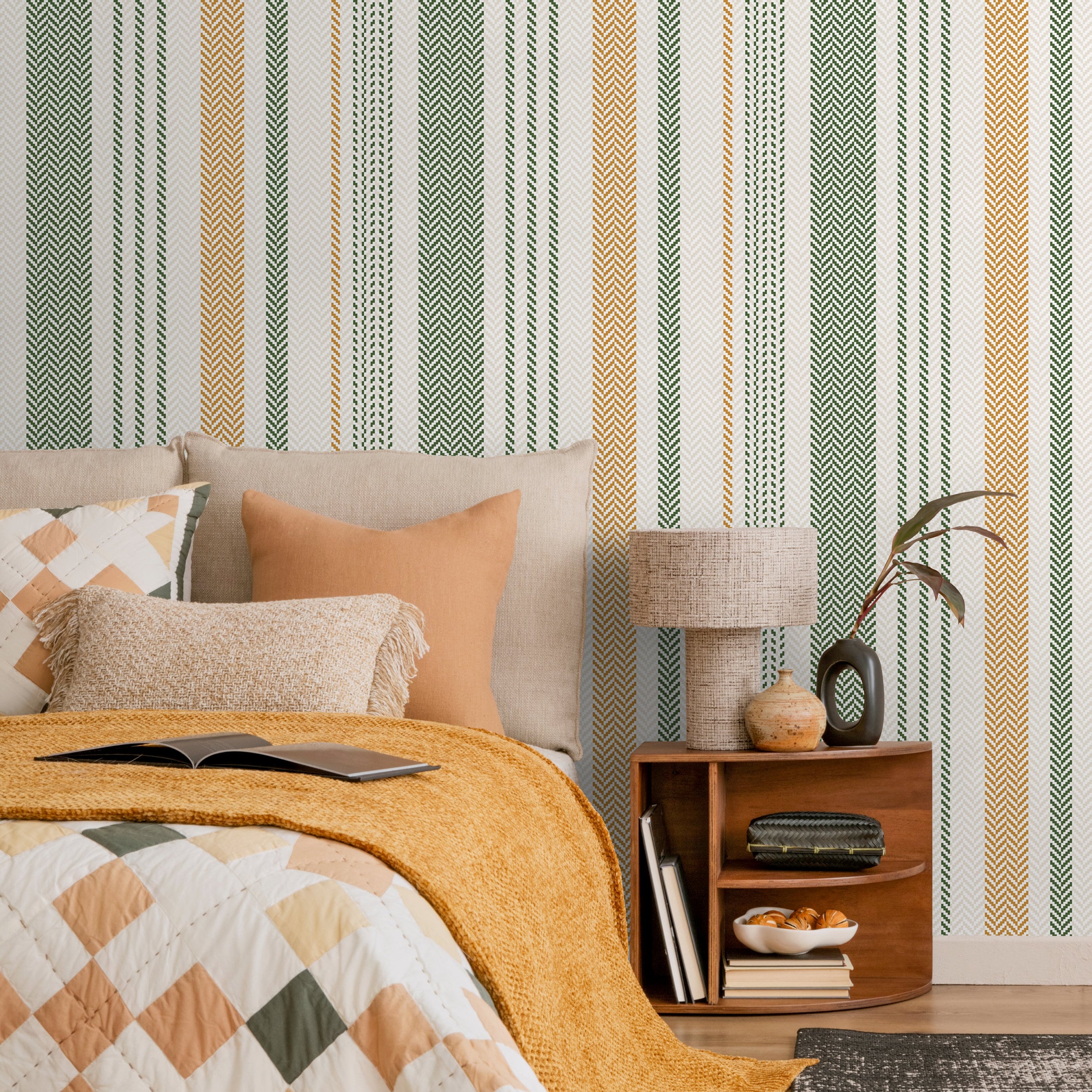 Striped Wallpaper With A Textured Chevron Motif In Green And Gold - D804