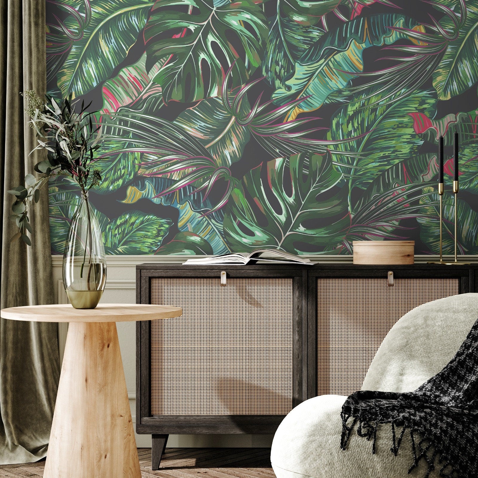 Tropical Wallpaper With A Lush Jungle Leaf Motif In Green And Pink - A777