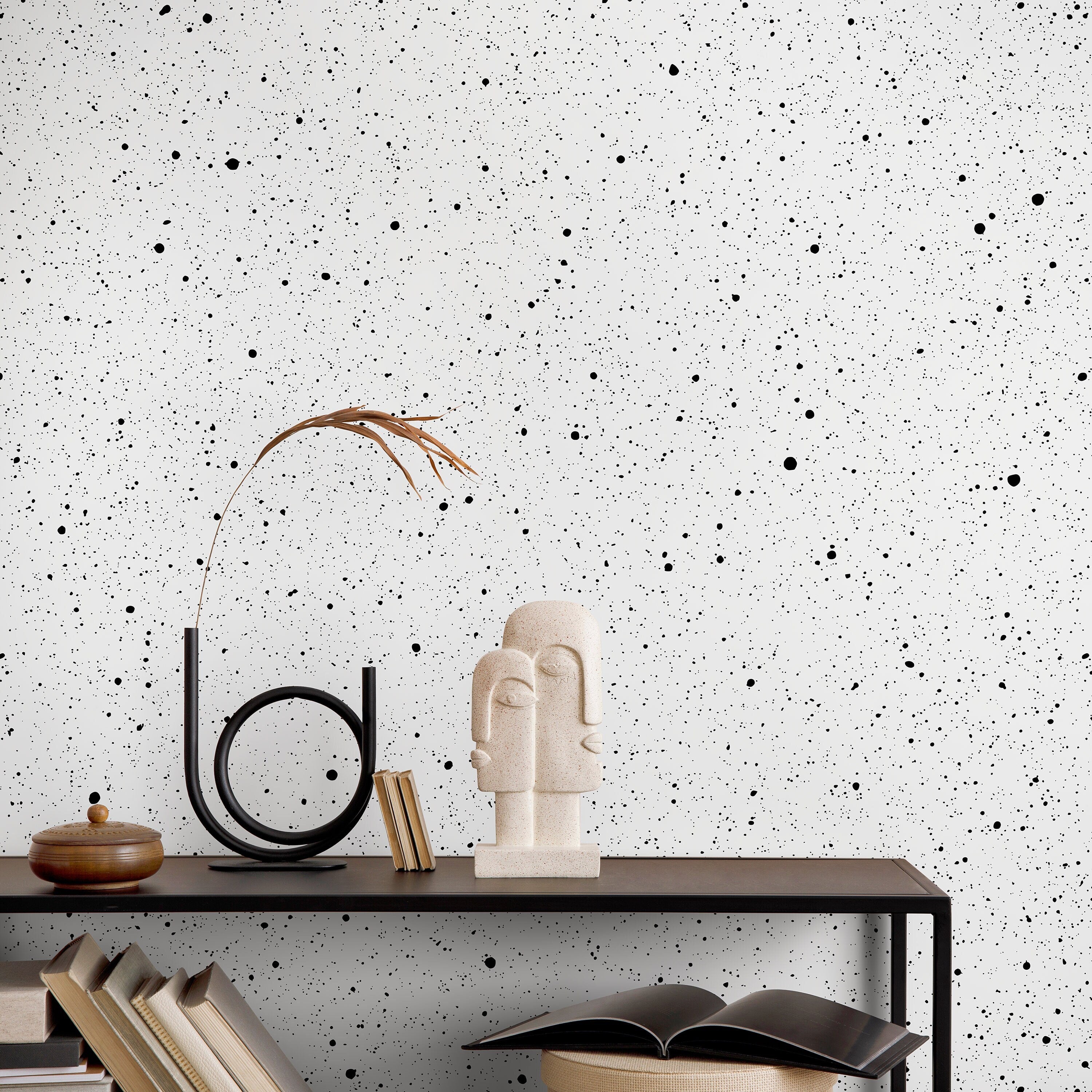 Abstract Wallpaper With An Artistic Splatter Motif In Black And White - A562