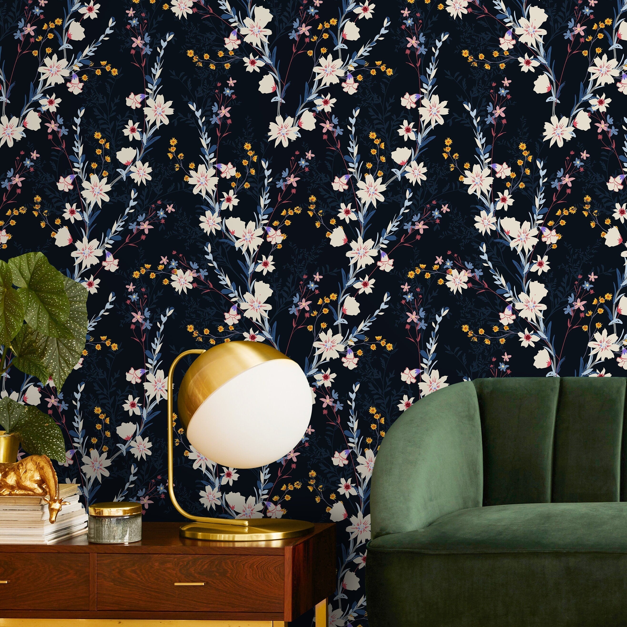 Floral Wallpaper With Delicate Wildflowers In Blue, Cream, And Yellow - D965