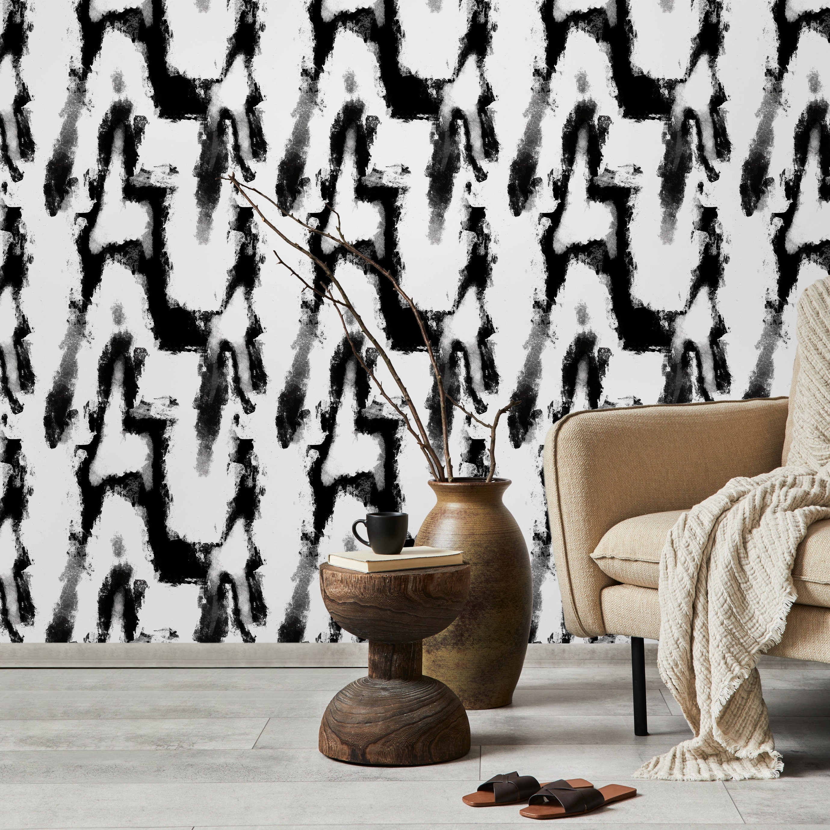 Abstract Wallpaper With A Bold Brushstroke Motif In Black And White - X111